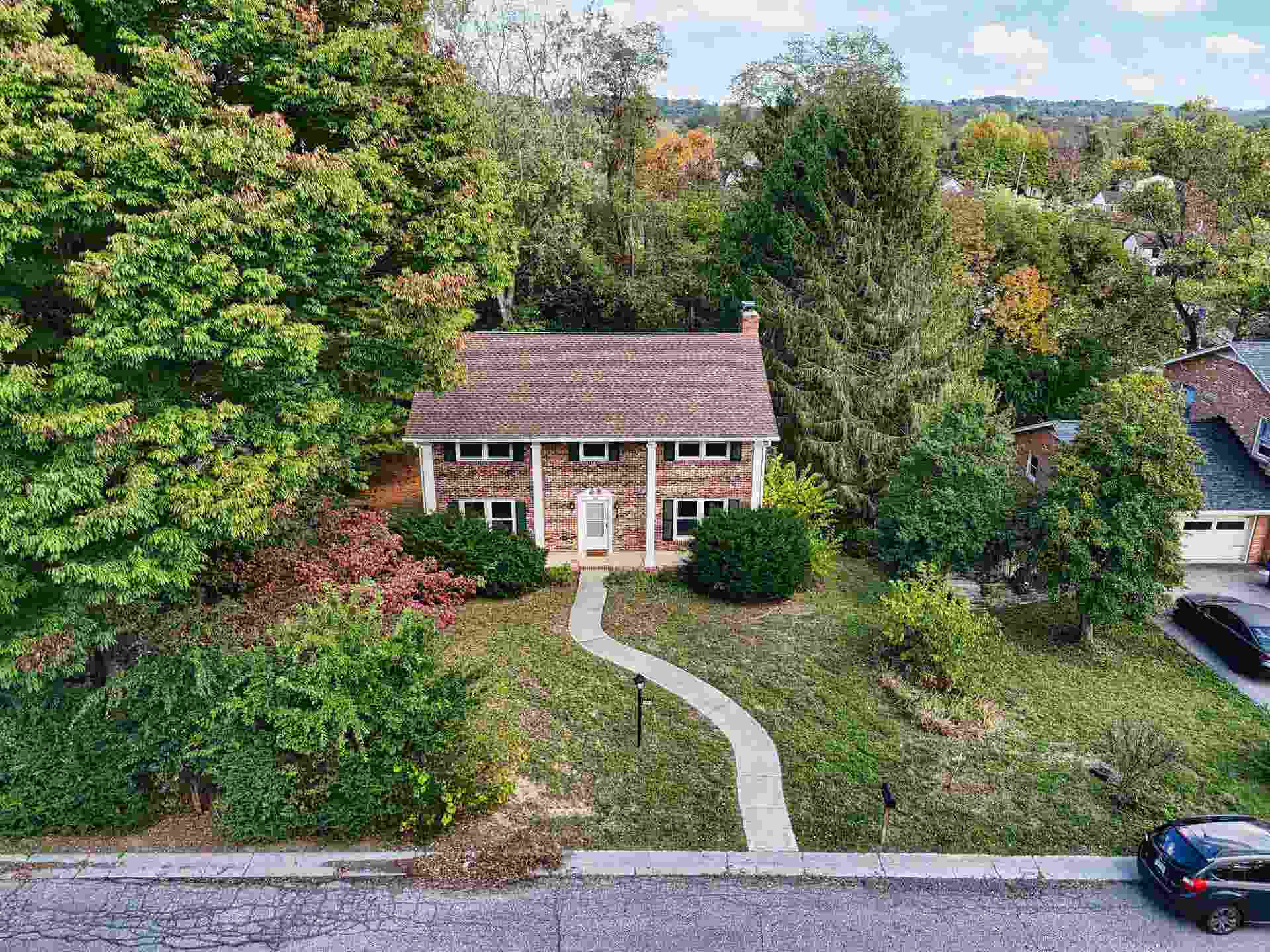 401 STONEGATE Drive, Blacksburg, VA 24060