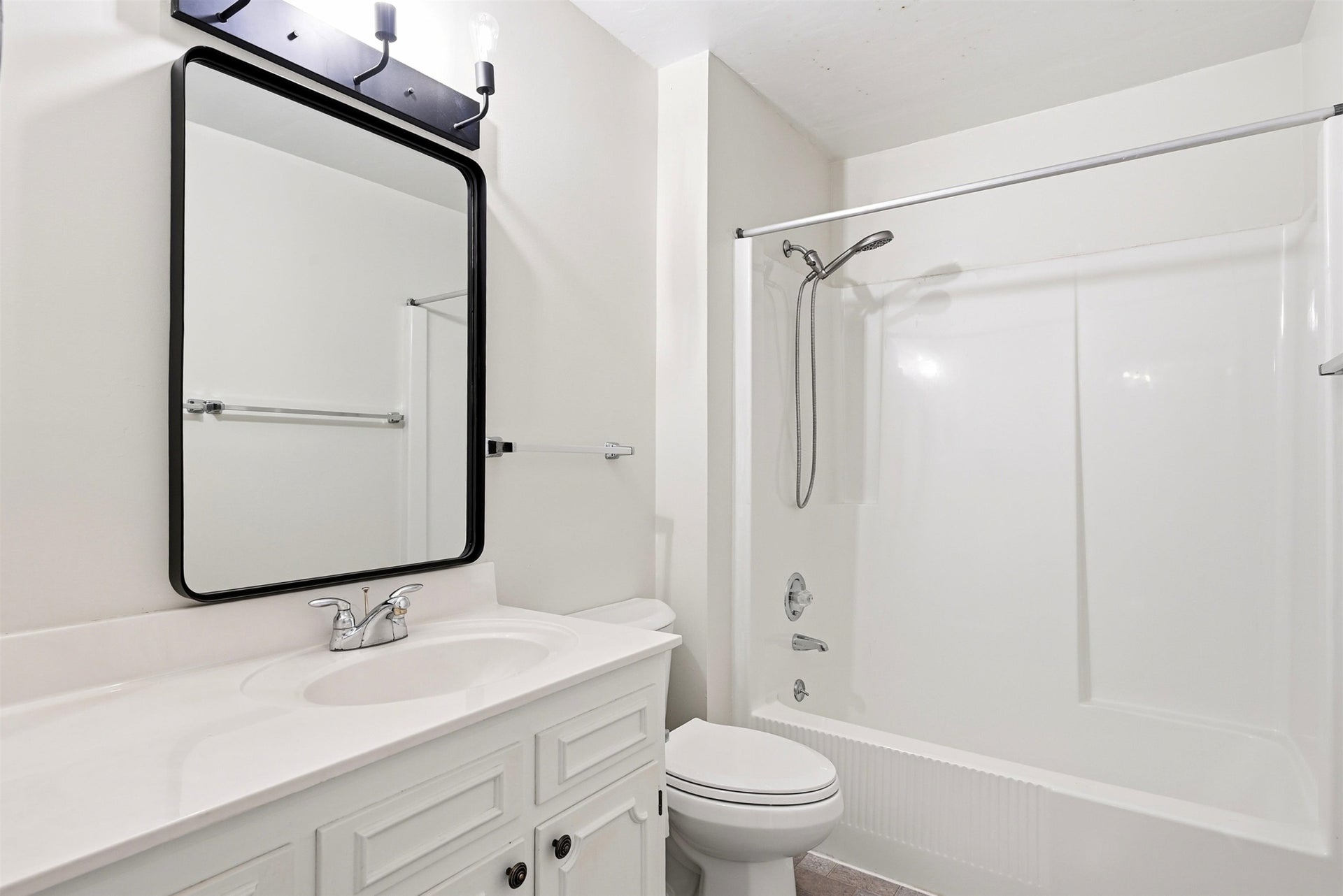401 STONEGATE Drive, Blacksburg, VA 24060