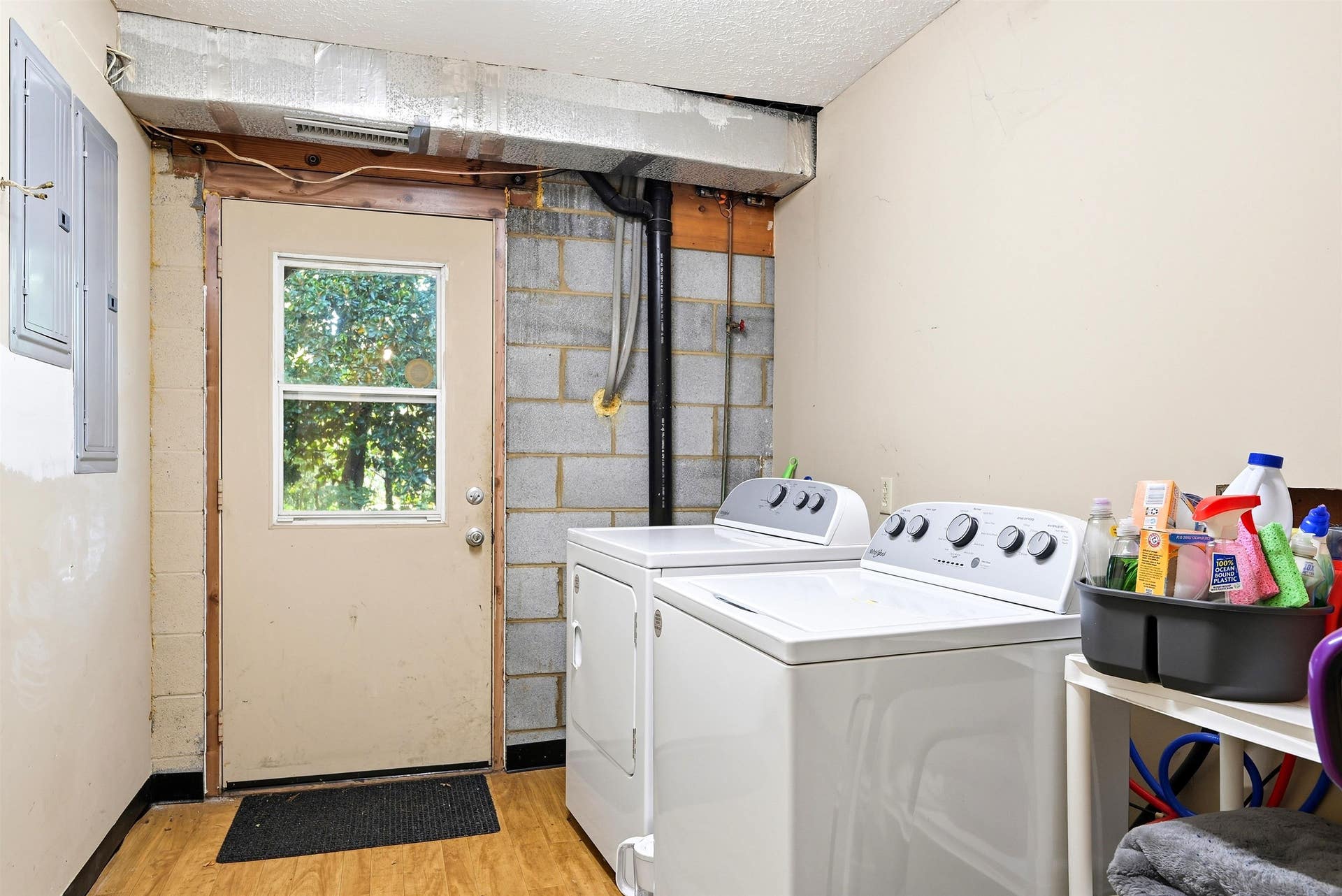 401 STONEGATE Drive, Blacksburg, VA 24060