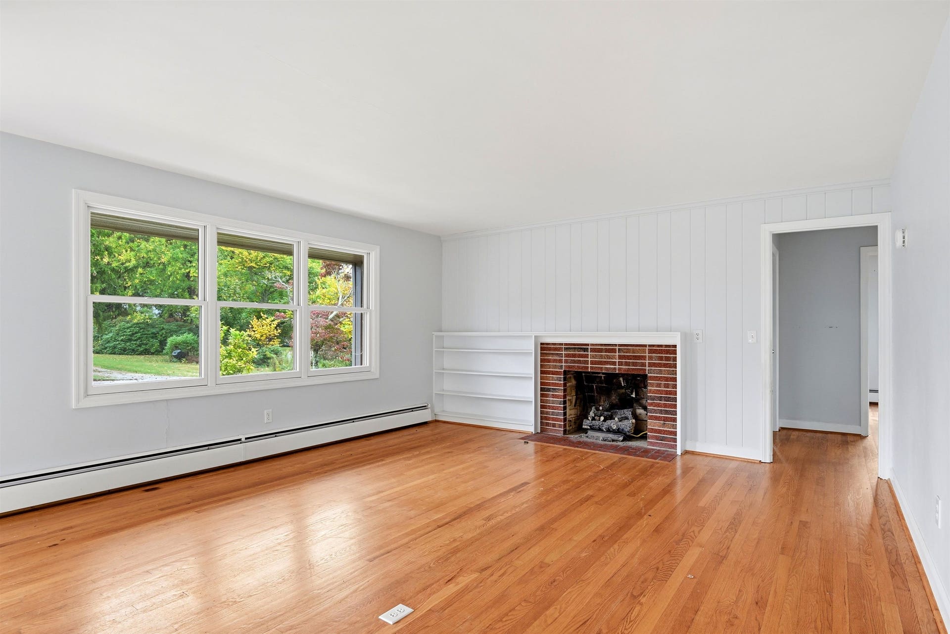 404 EASTVIEW Terrace, Blacksburg, VA 24060