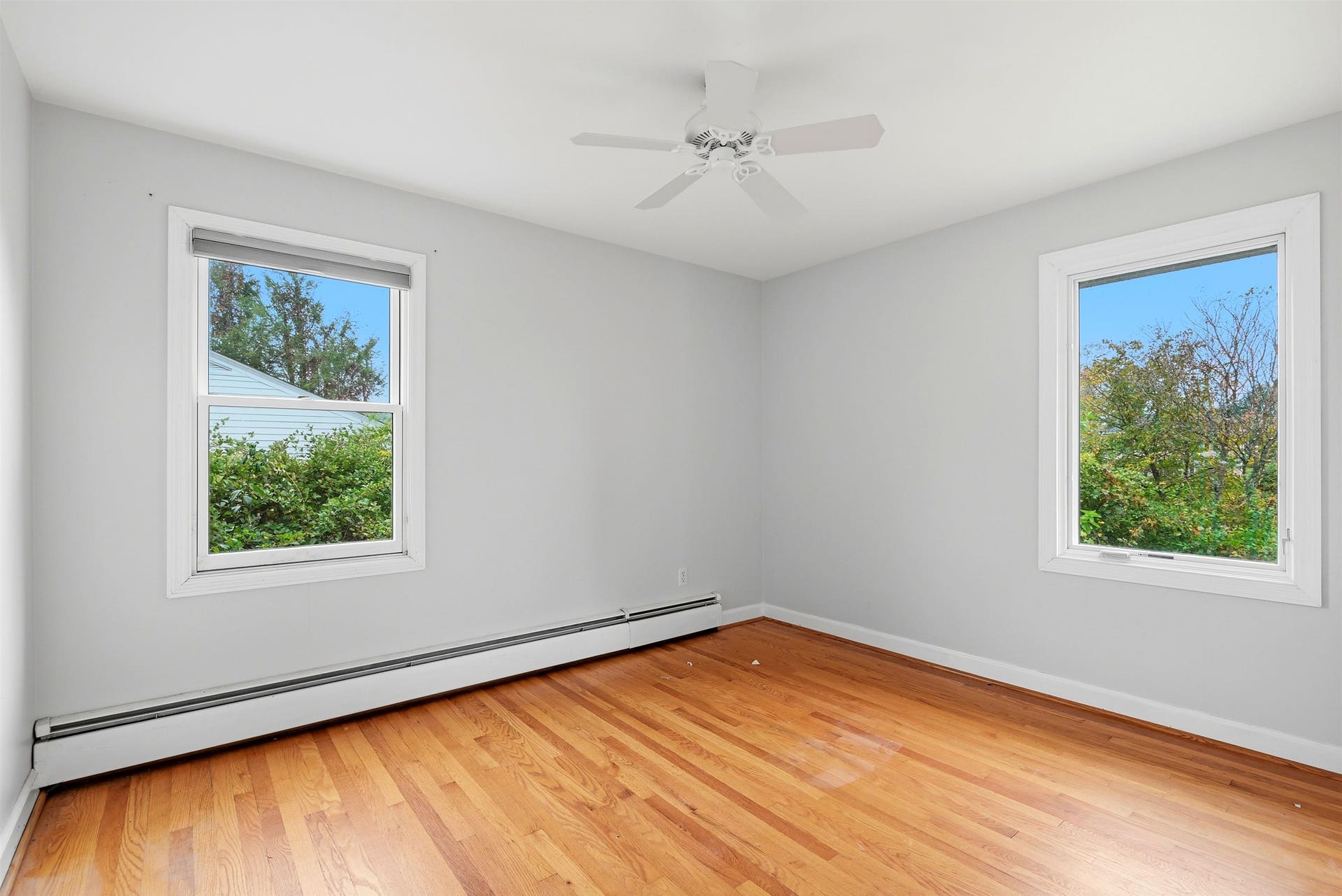 404 EASTVIEW Terrace, Blacksburg, VA 24060
