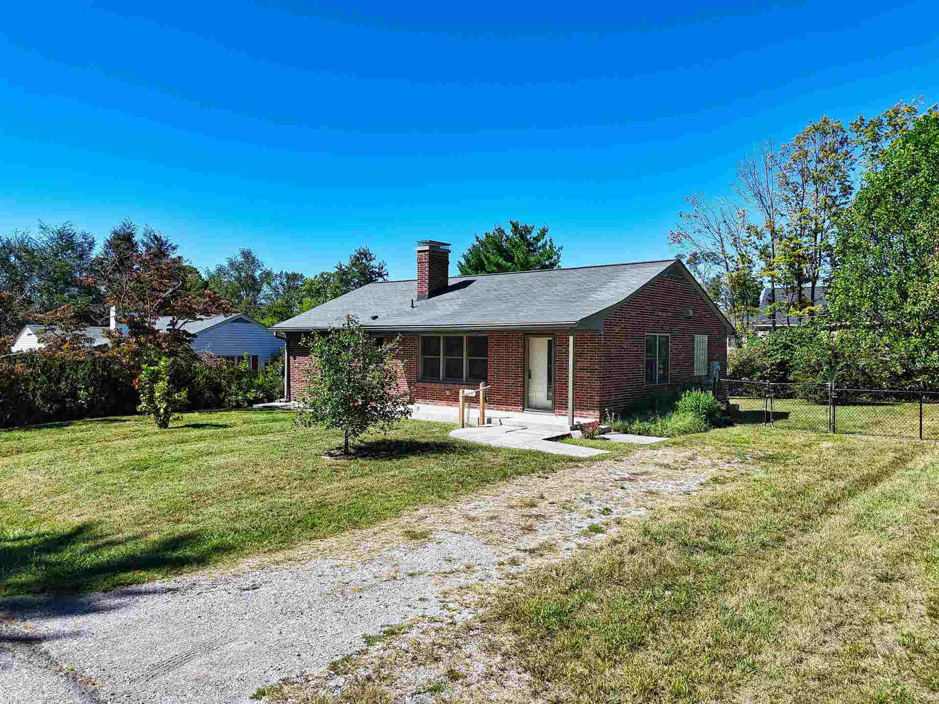 404 EASTVIEW Terrace, Blacksburg, VA 24060