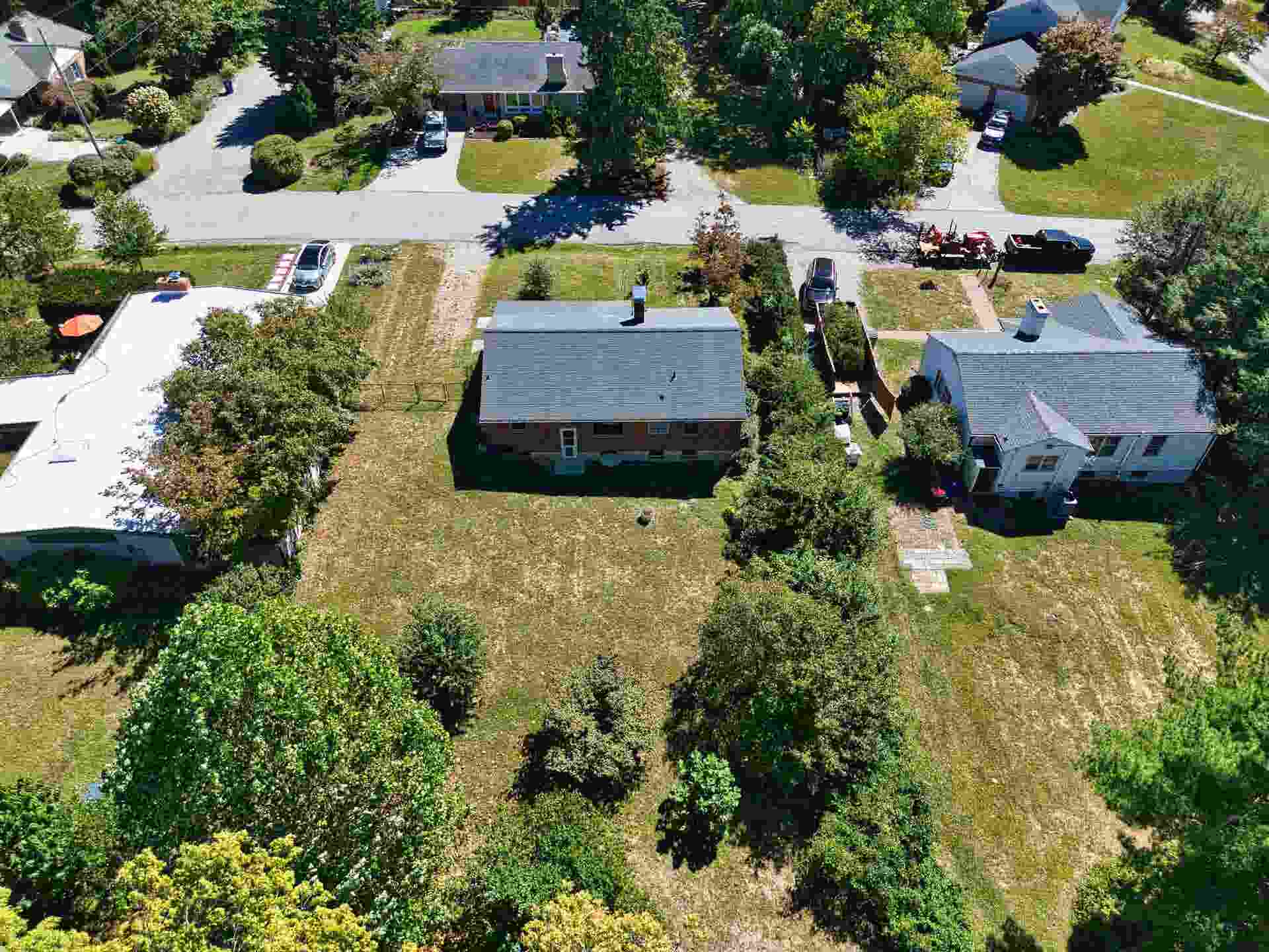 404 EASTVIEW Terrace, Blacksburg, VA 24060