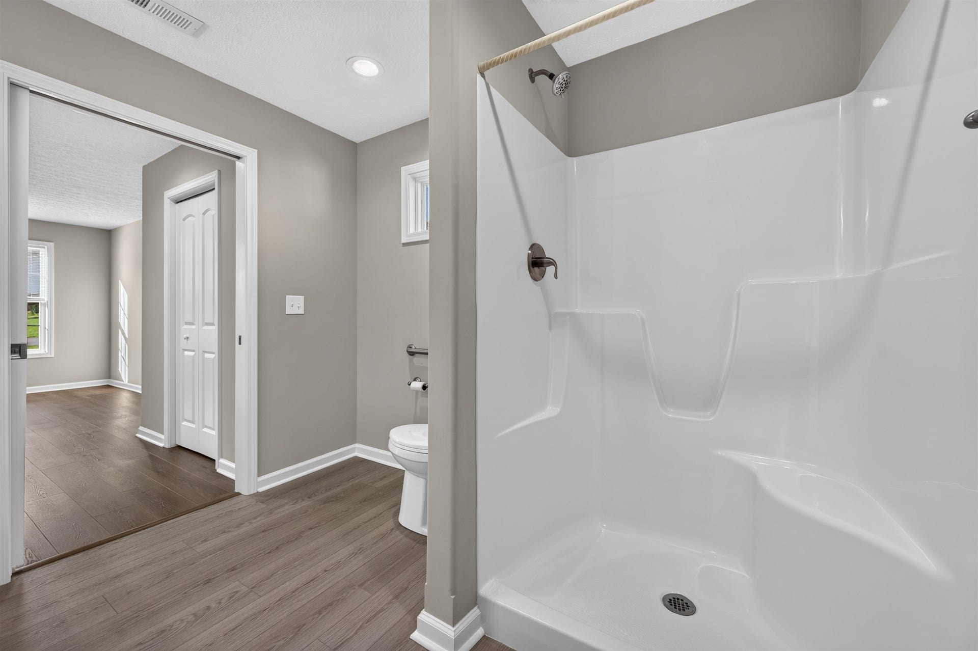 805 Forest Avenue, Radford, VA 24141