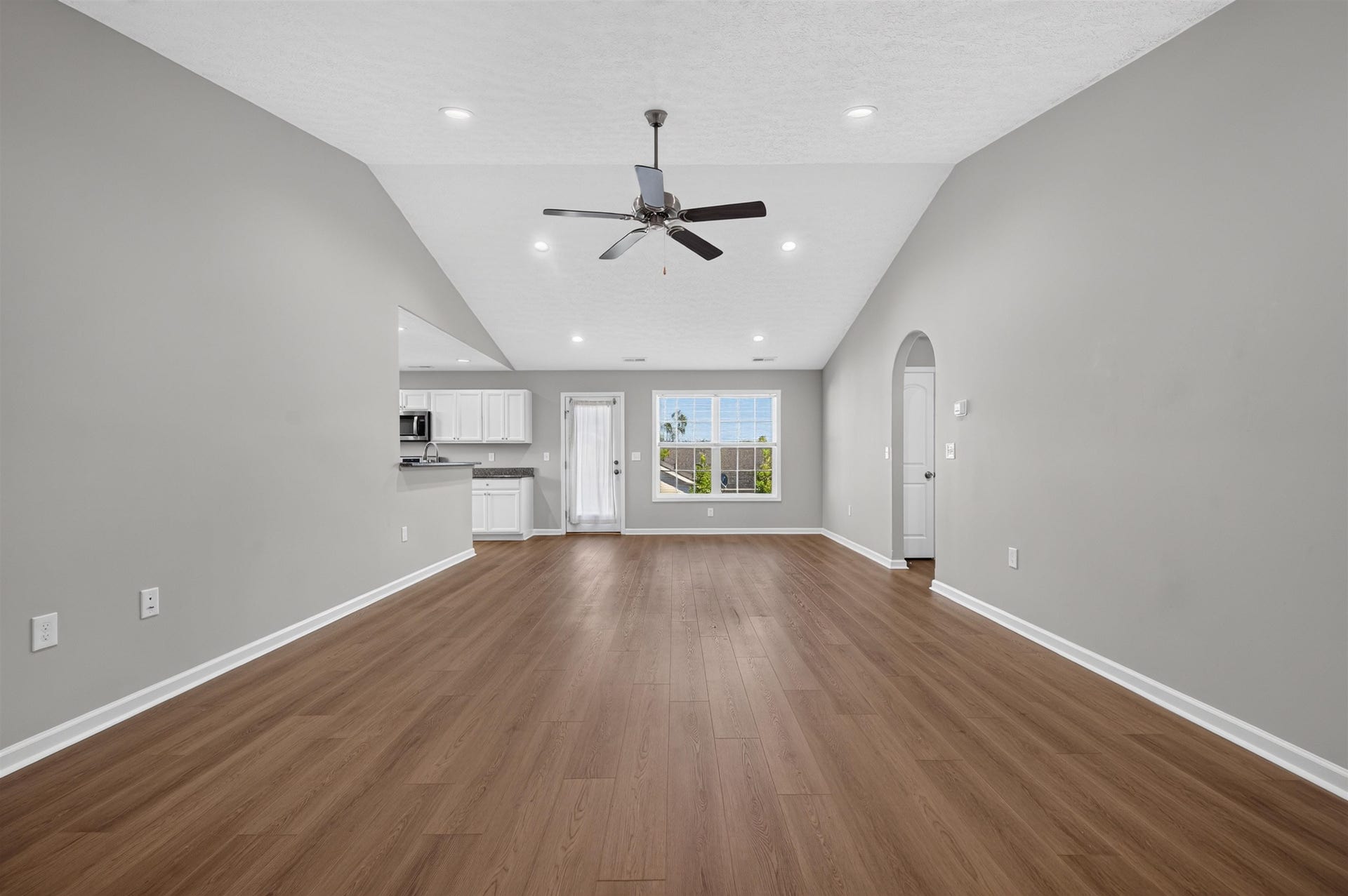 805 Forest Avenue, Radford, VA 24141