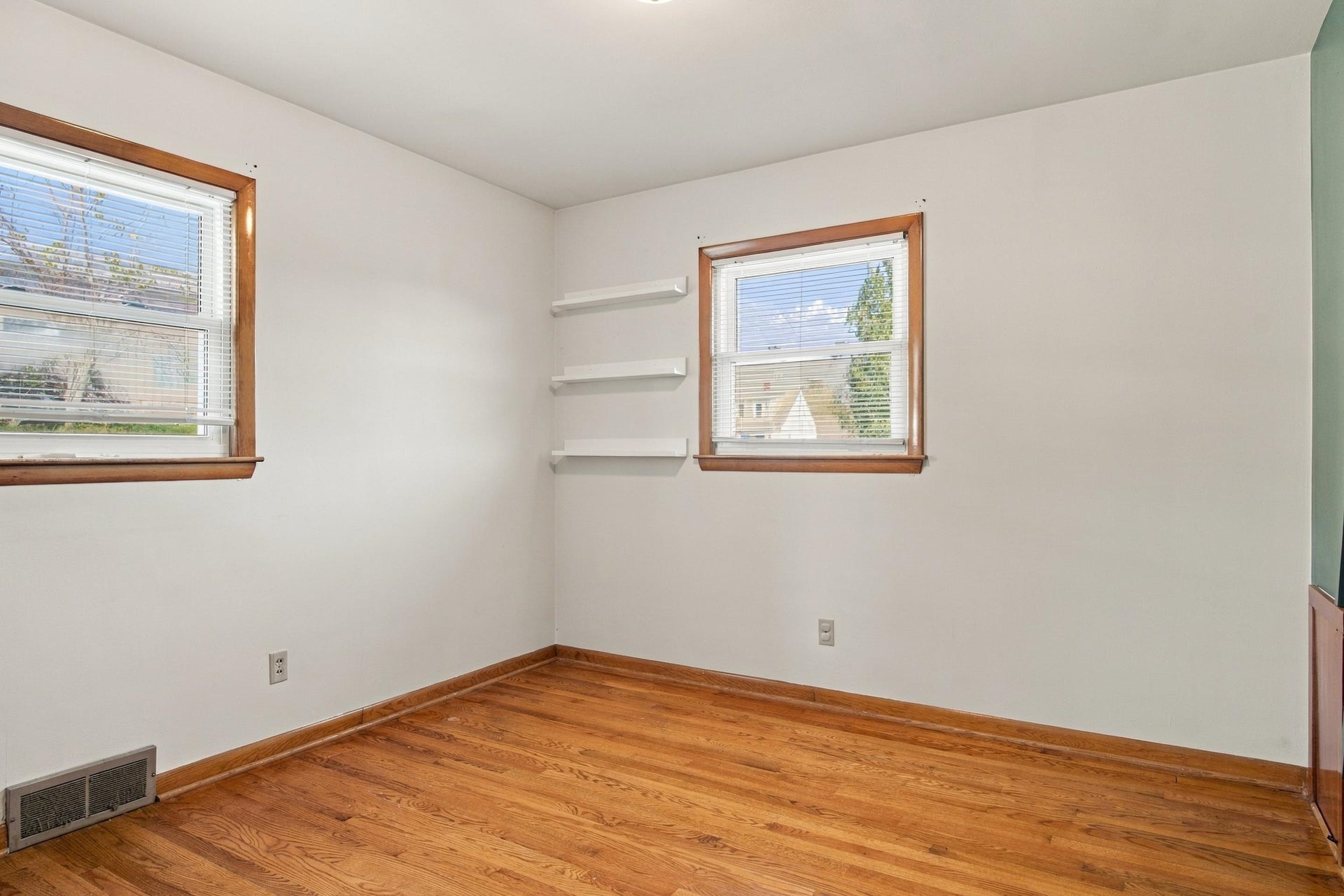 110 Birch Street, Ripplemead, VA 24150