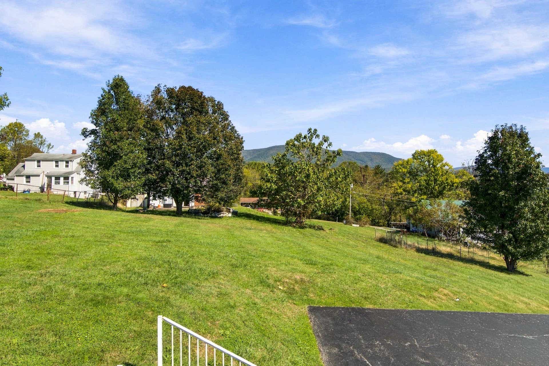 110 Birch Street, Ripplemead, VA 24150