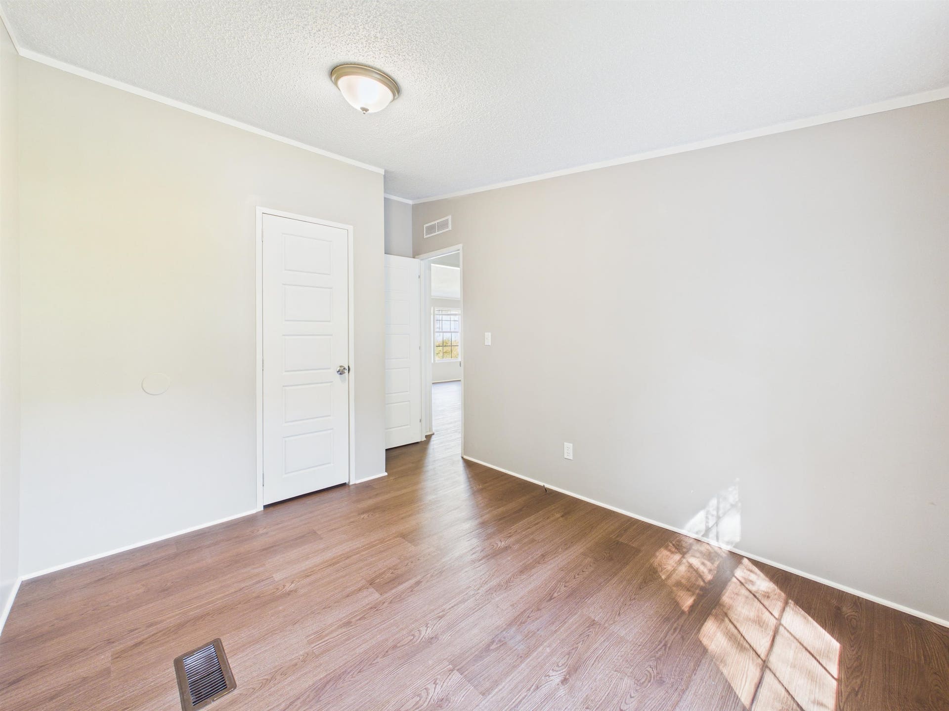 604 Newbern Road, Pulaski, VA 24301