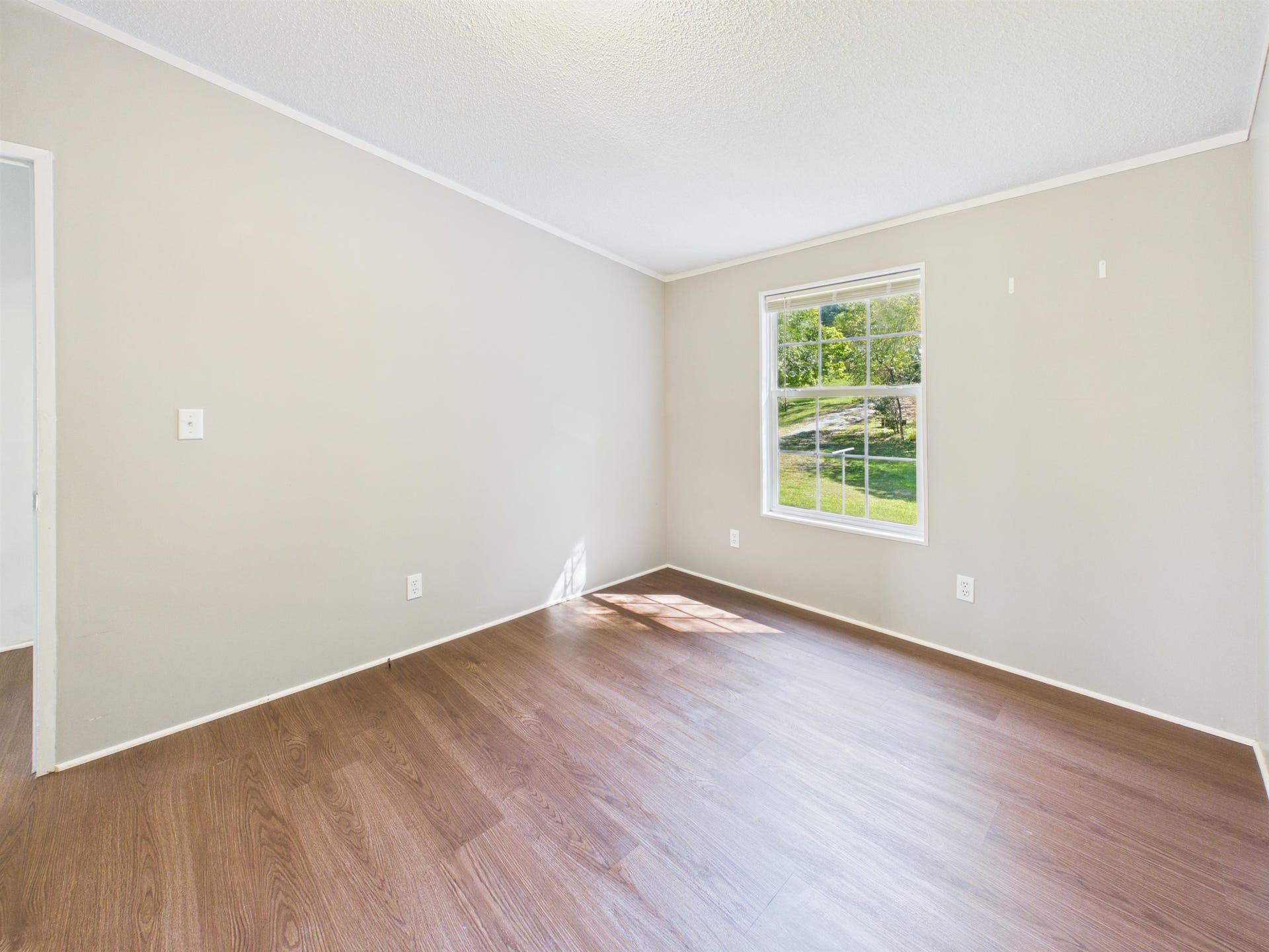 604 Newbern Road, Pulaski, VA 24301