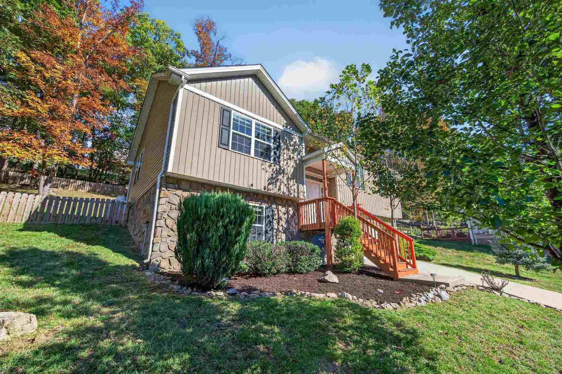 1048 St Clair Lane, Christiansburg, VA 24073