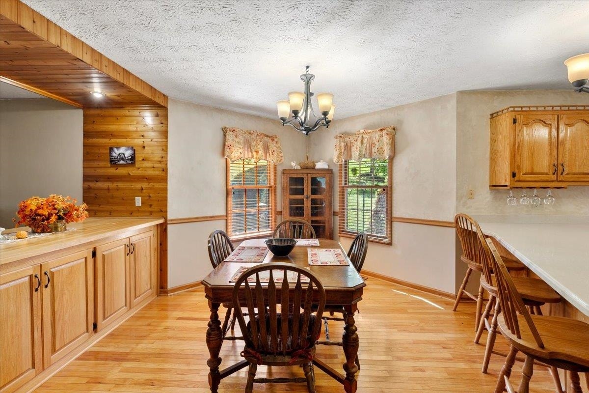 183 Farley Circle, Pearisburg, VA 24134