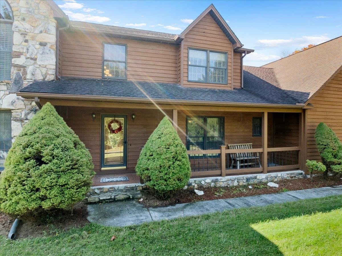 183 Farley Circle, Pearisburg, VA 24134