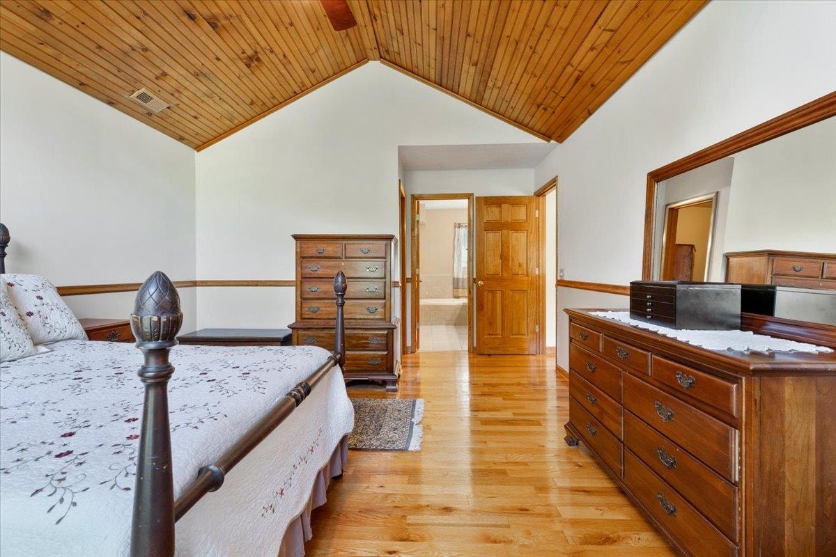 183 Farley Circle, Pearisburg, VA 24134