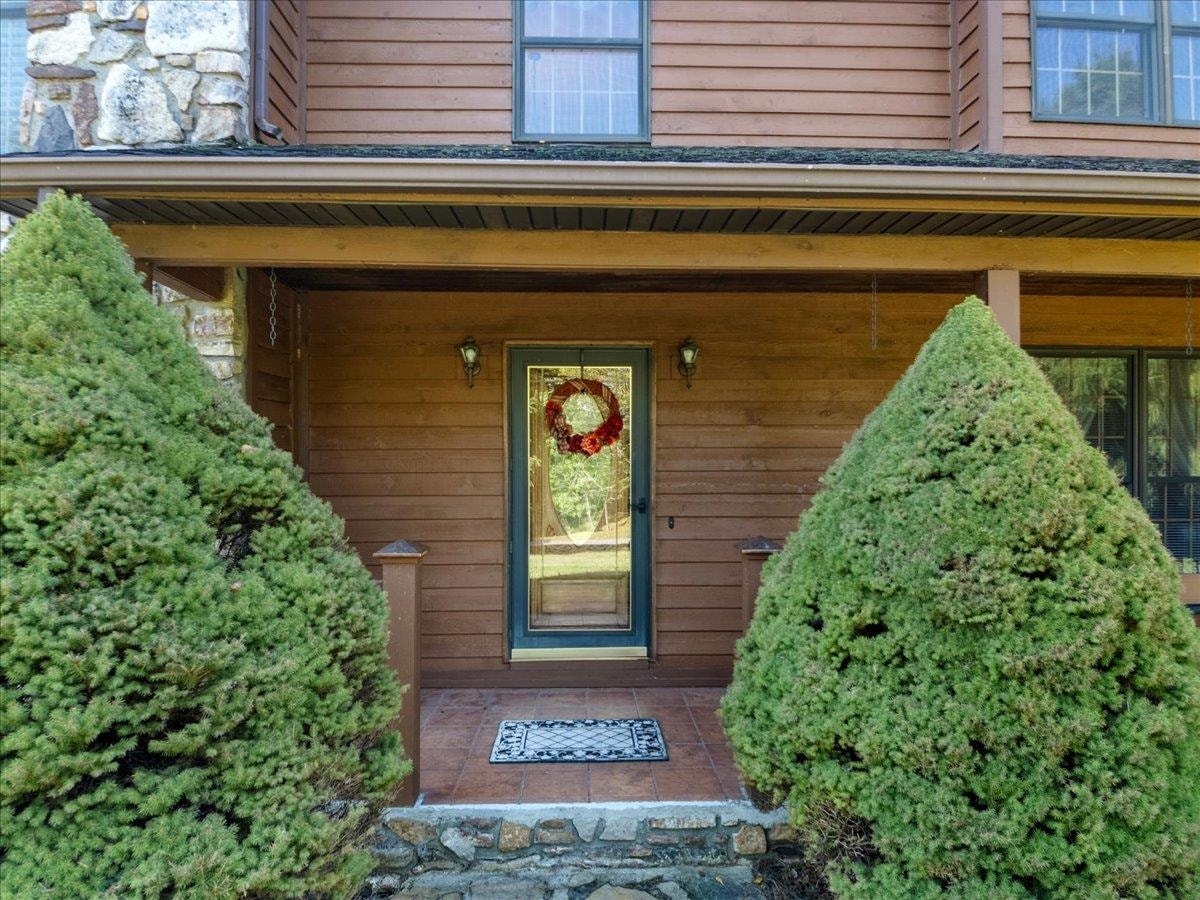 183 Farley Circle, Pearisburg, VA 24134