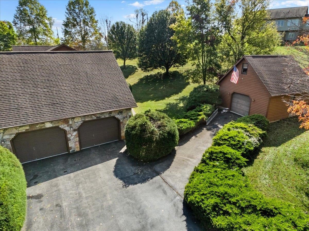 183 Farley Circle, Pearisburg, VA 24134