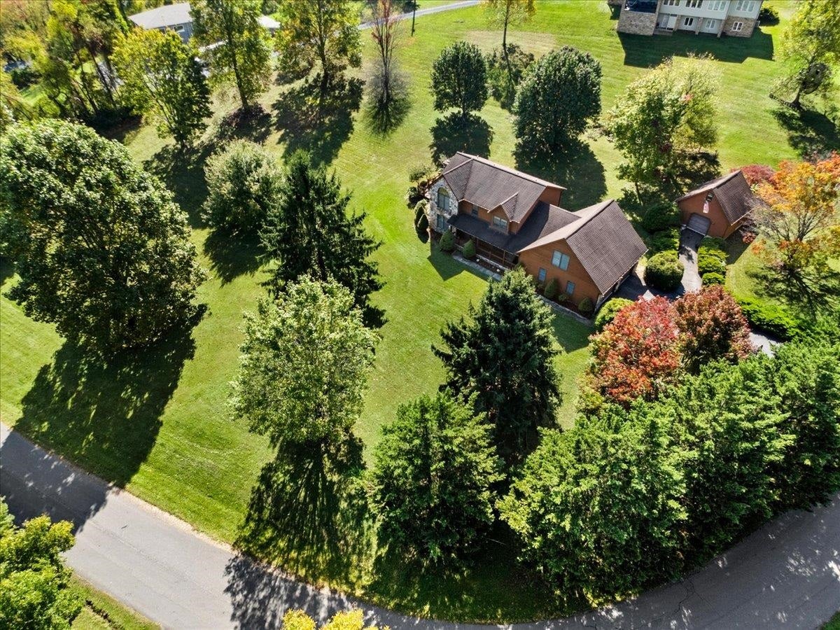 183 Farley Circle, Pearisburg, VA 24134