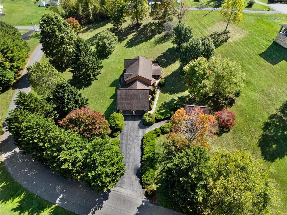 183 Farley Circle, Pearisburg, VA 24134