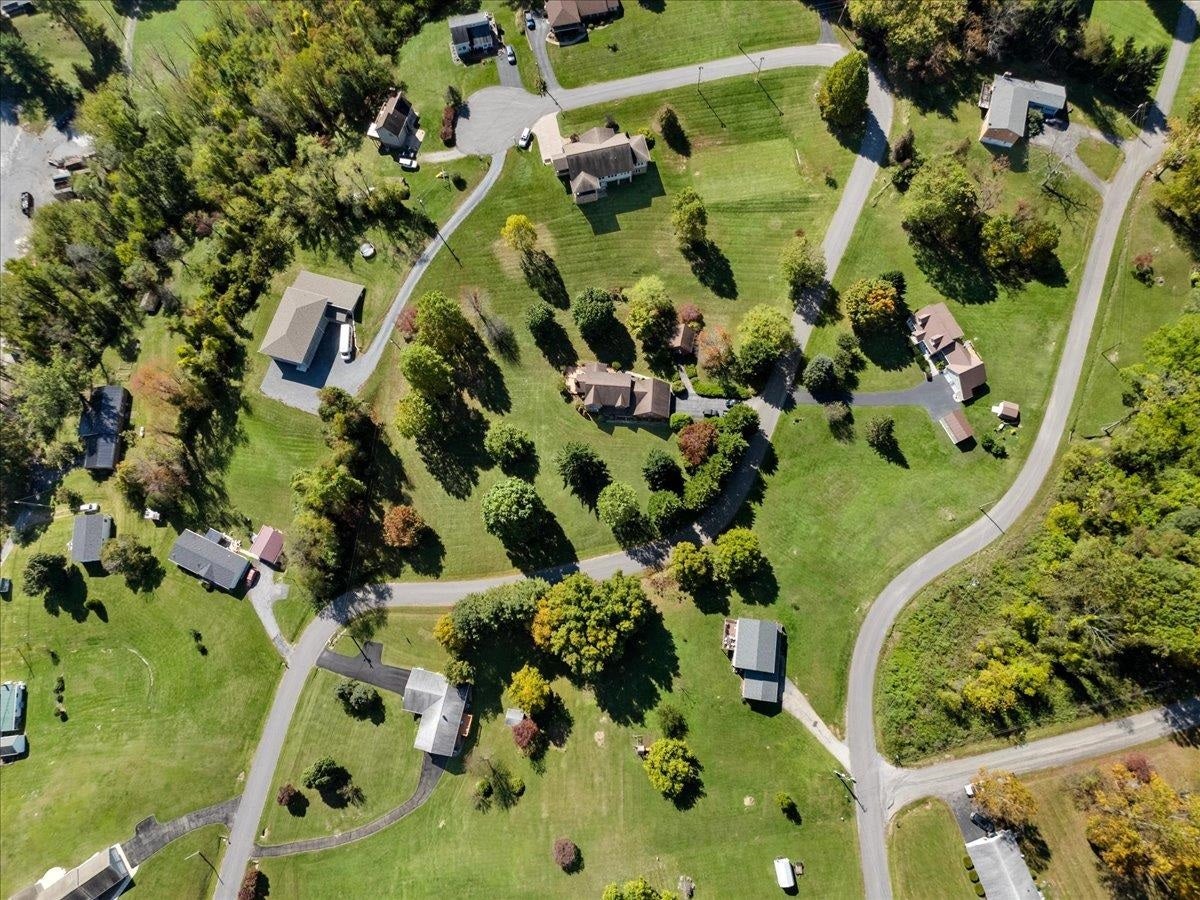 183 Farley Circle, Pearisburg, VA 24134