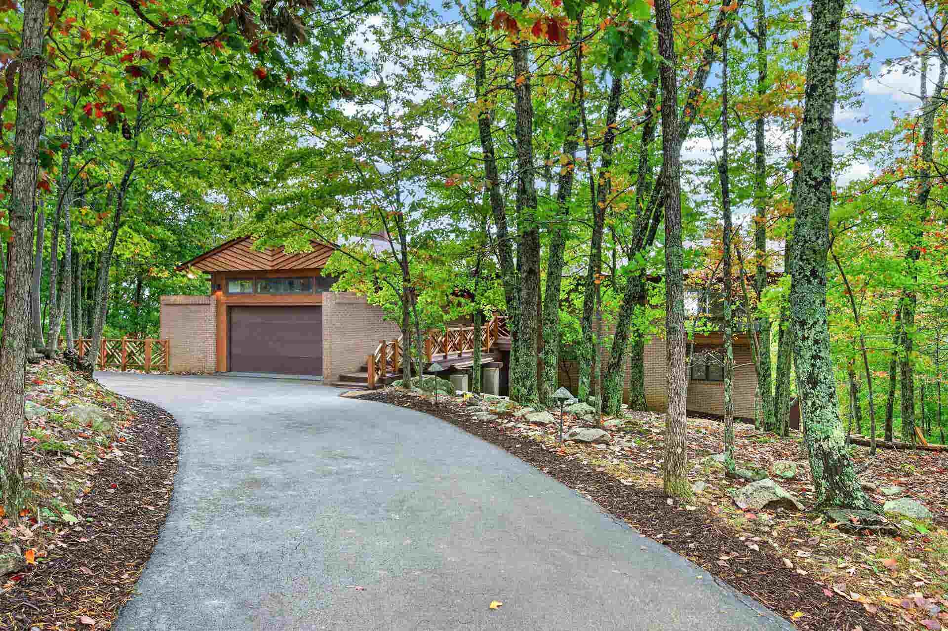 1723 Jefferson Forest Lane, Blacksburg, VA 24060