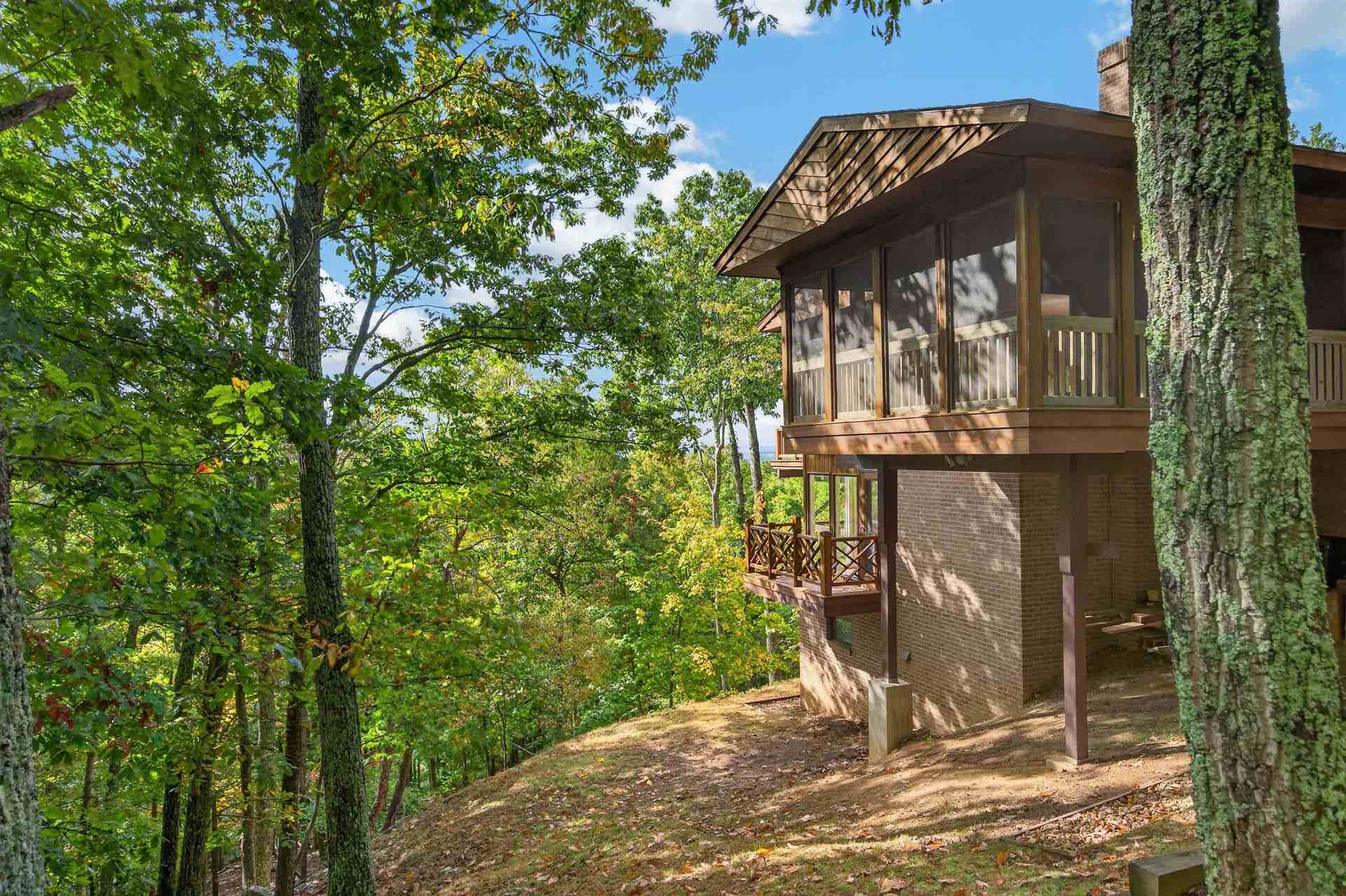 1723 Jefferson Forest Lane, Blacksburg, VA 24060