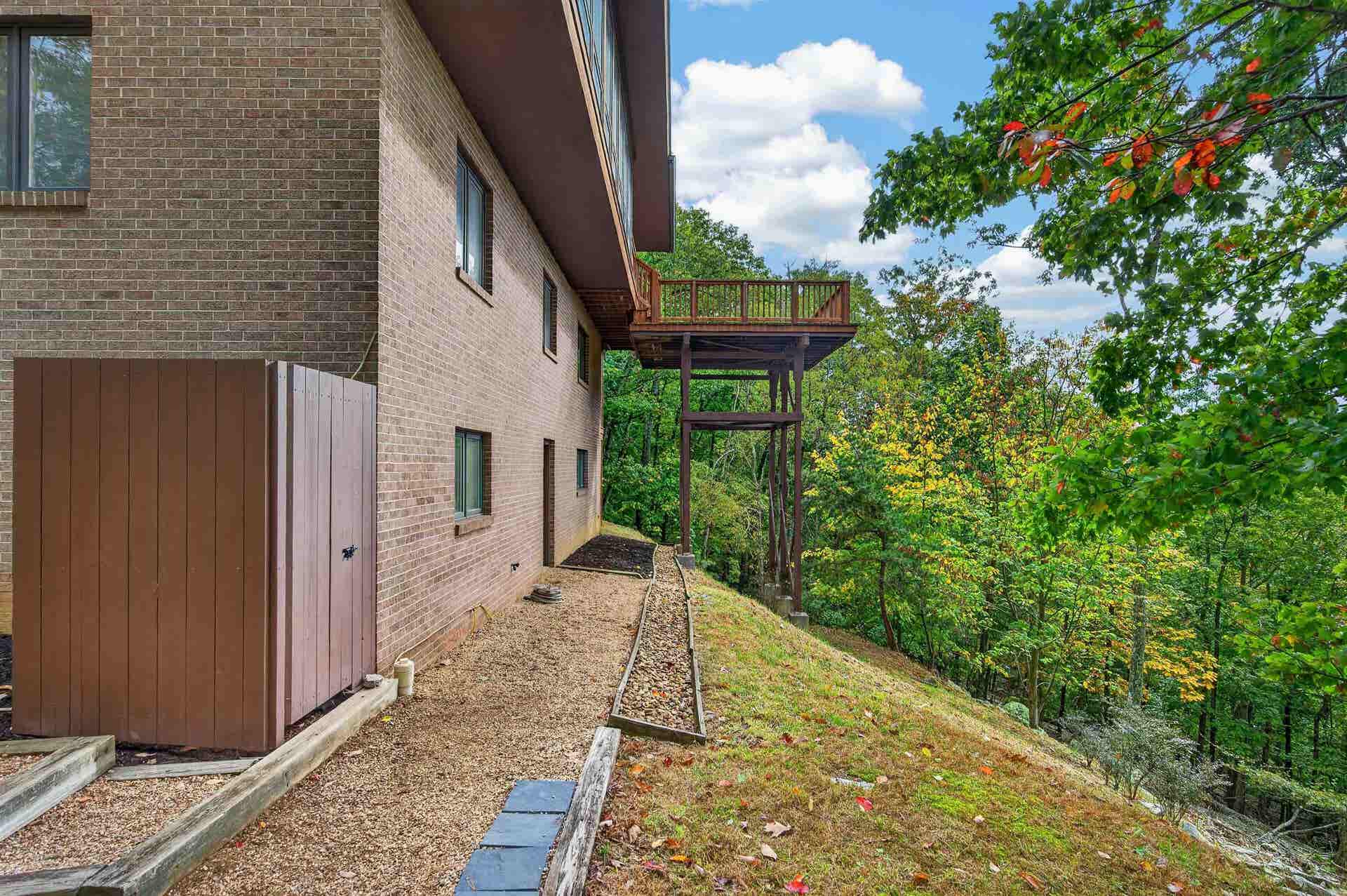 1723 Jefferson Forest Lane, Blacksburg, VA 24060