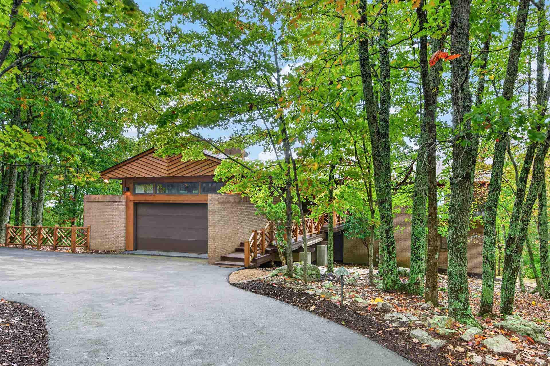 1723 Jefferson Forest Lane, Blacksburg, VA 24060