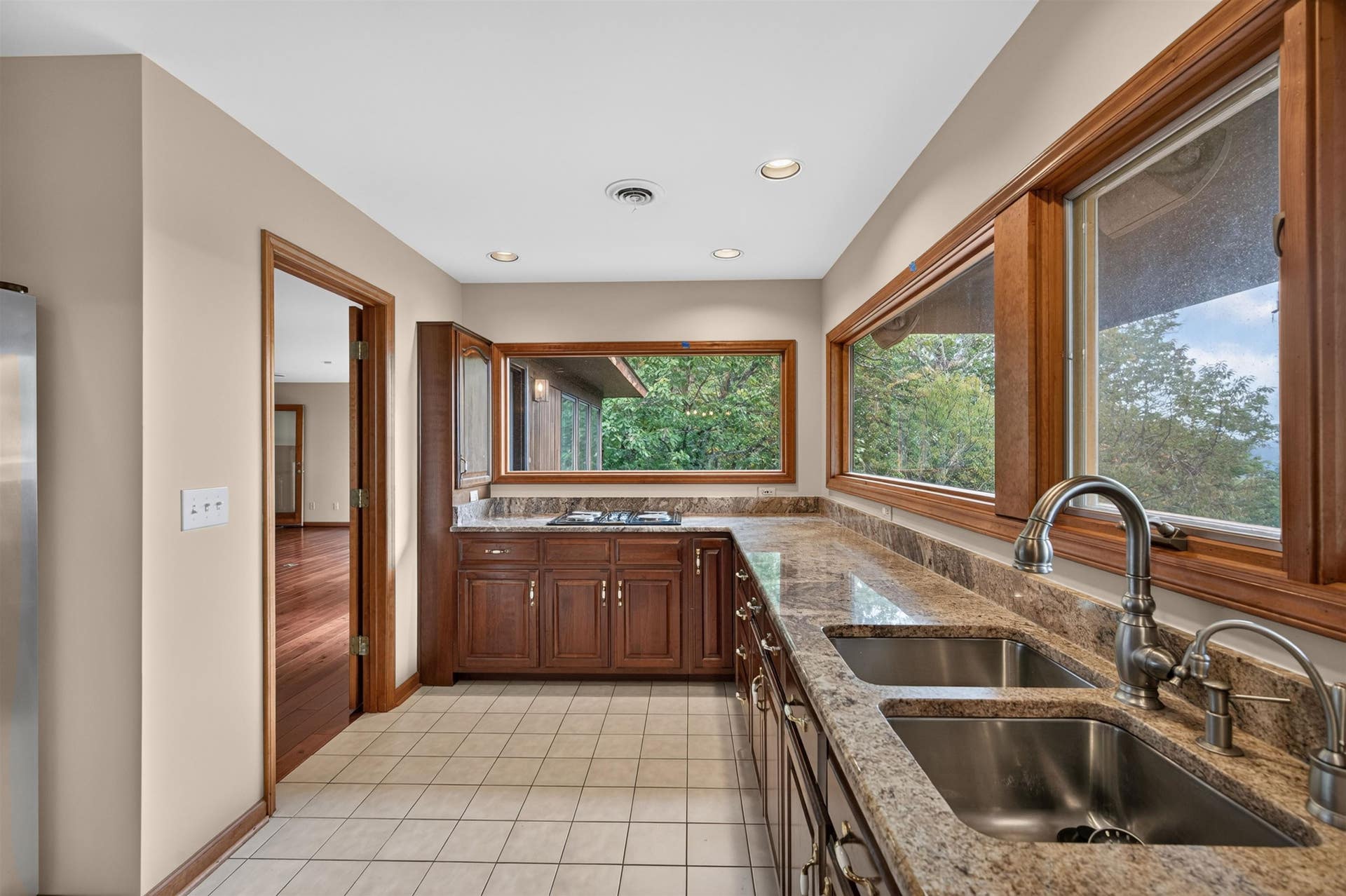 1723 Jefferson Forest Lane, Blacksburg, VA 24060
