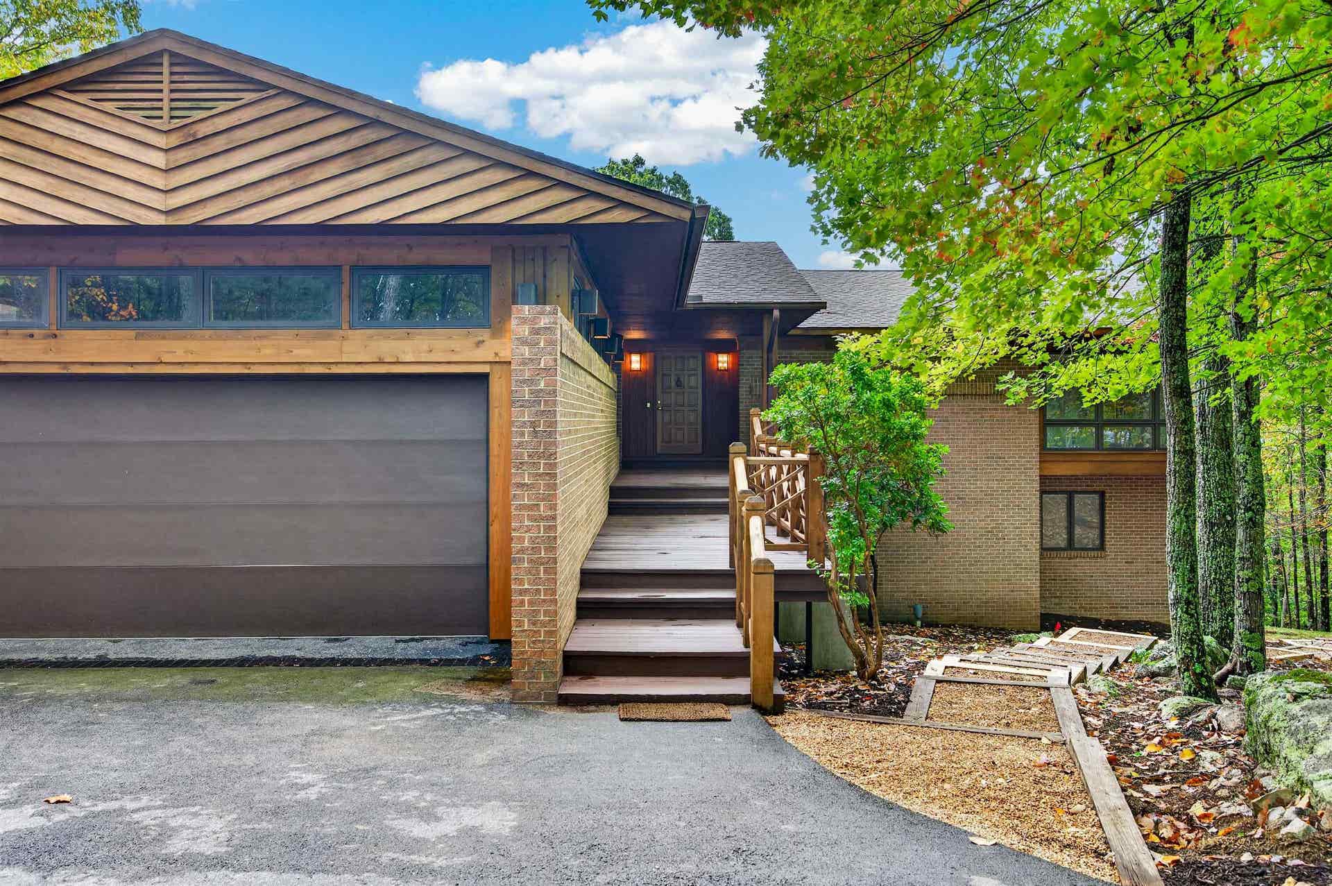 1723 Jefferson Forest Lane, Blacksburg, VA 24060