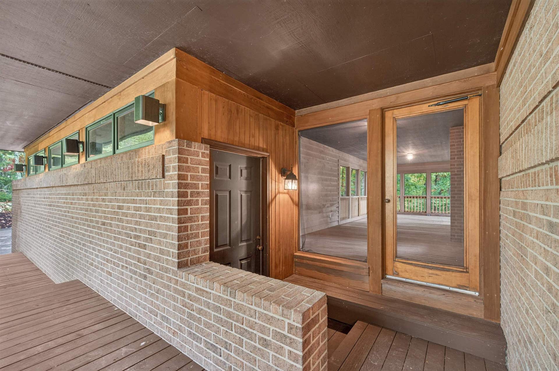 1723 Jefferson Forest Lane, Blacksburg, VA 24060