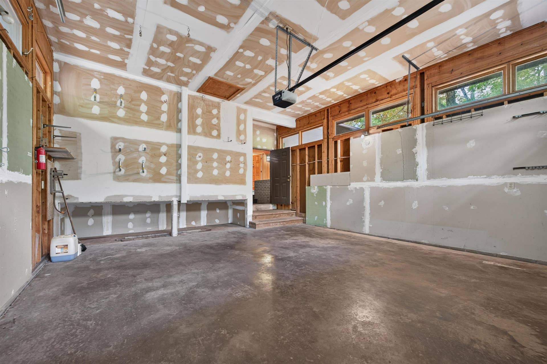 1723 Jefferson Forest Lane, Blacksburg, VA 24060