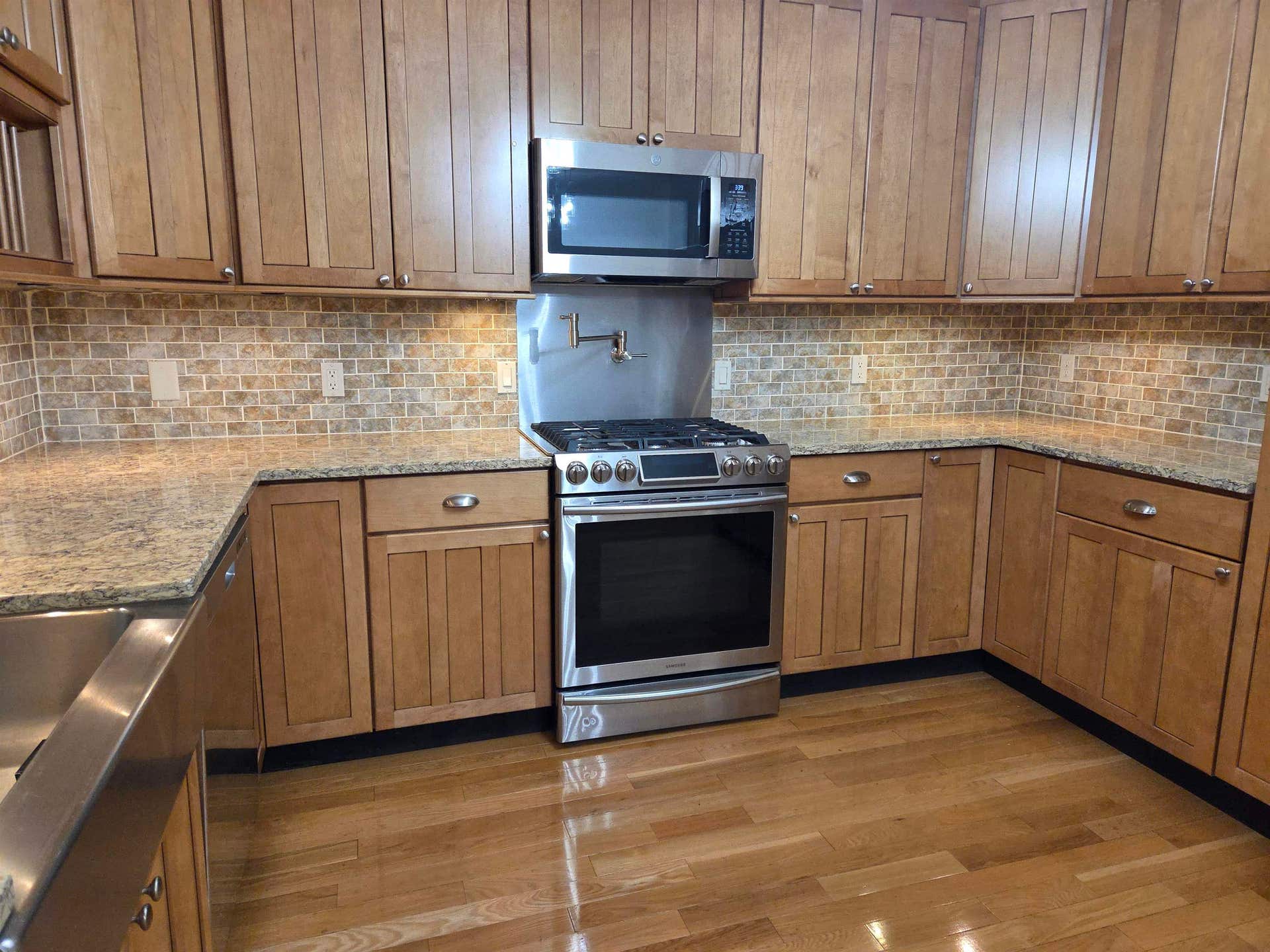 350 GOLD LEAF Drive, Christiansburg, VA 24073