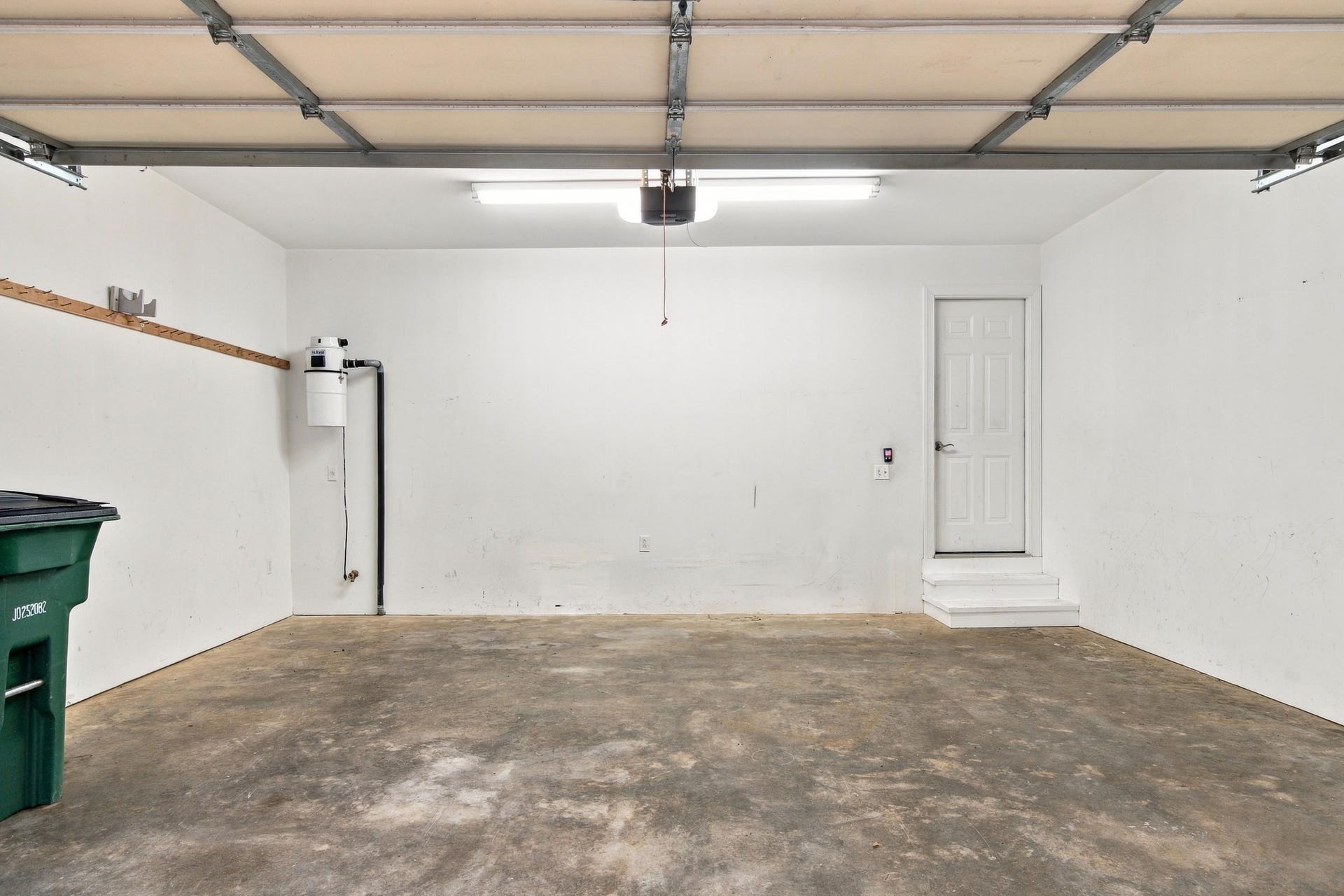 350 GOLD LEAF Drive, Christiansburg, VA 24073