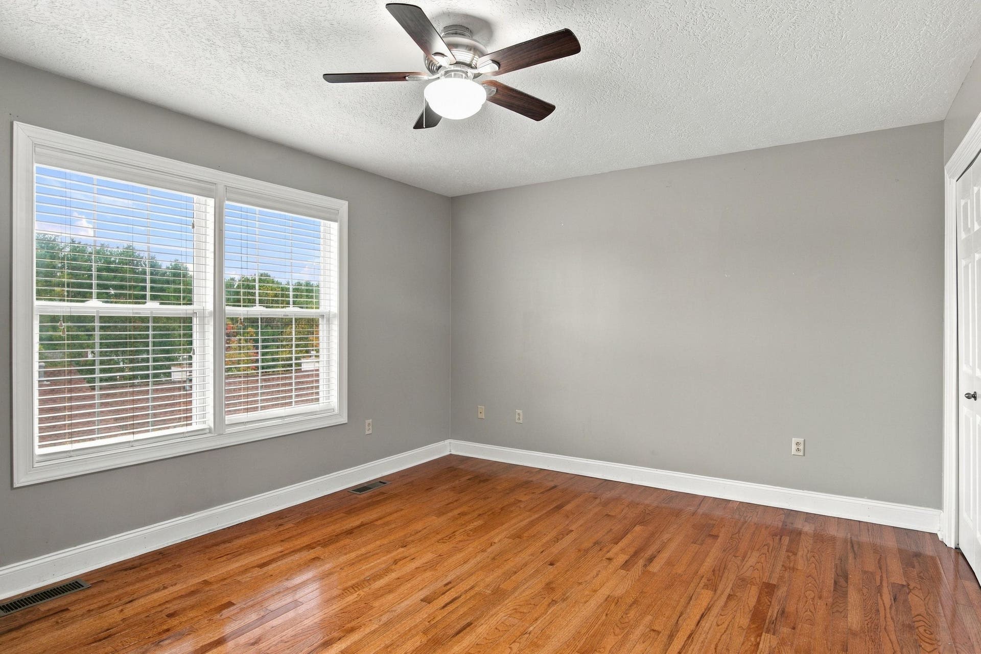 350 GOLD LEAF Drive, Christiansburg, VA 24073