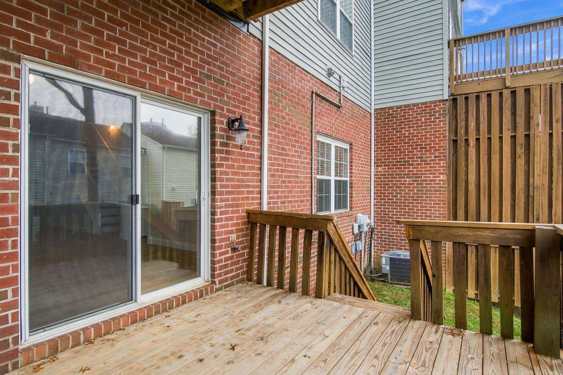 350 GOLD LEAF Drive, Christiansburg, VA 24073