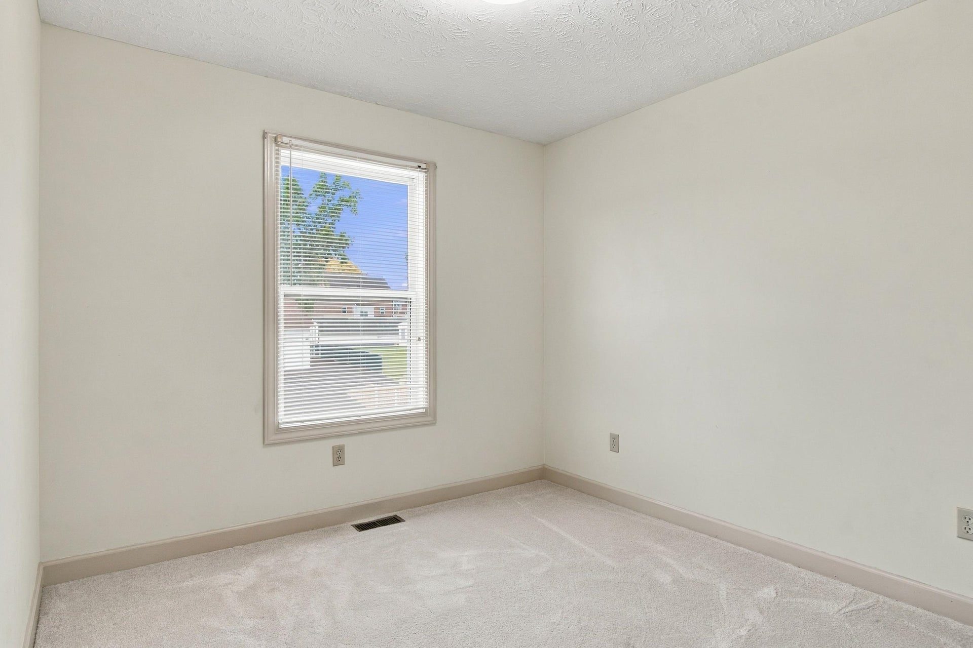 340 Auburn Drive, Christiansburg, VA 24073