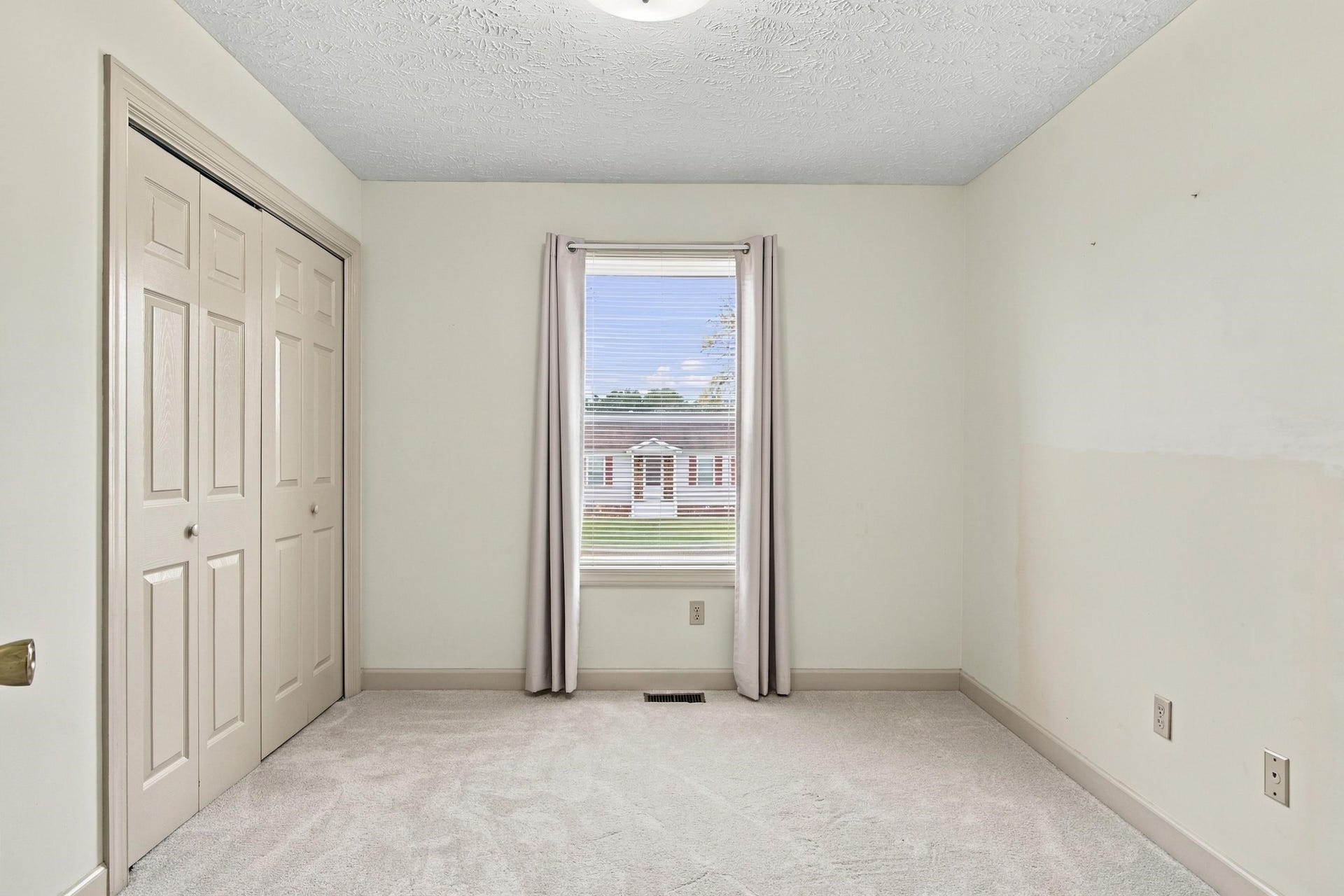 340 Auburn Drive, Christiansburg, VA 24073