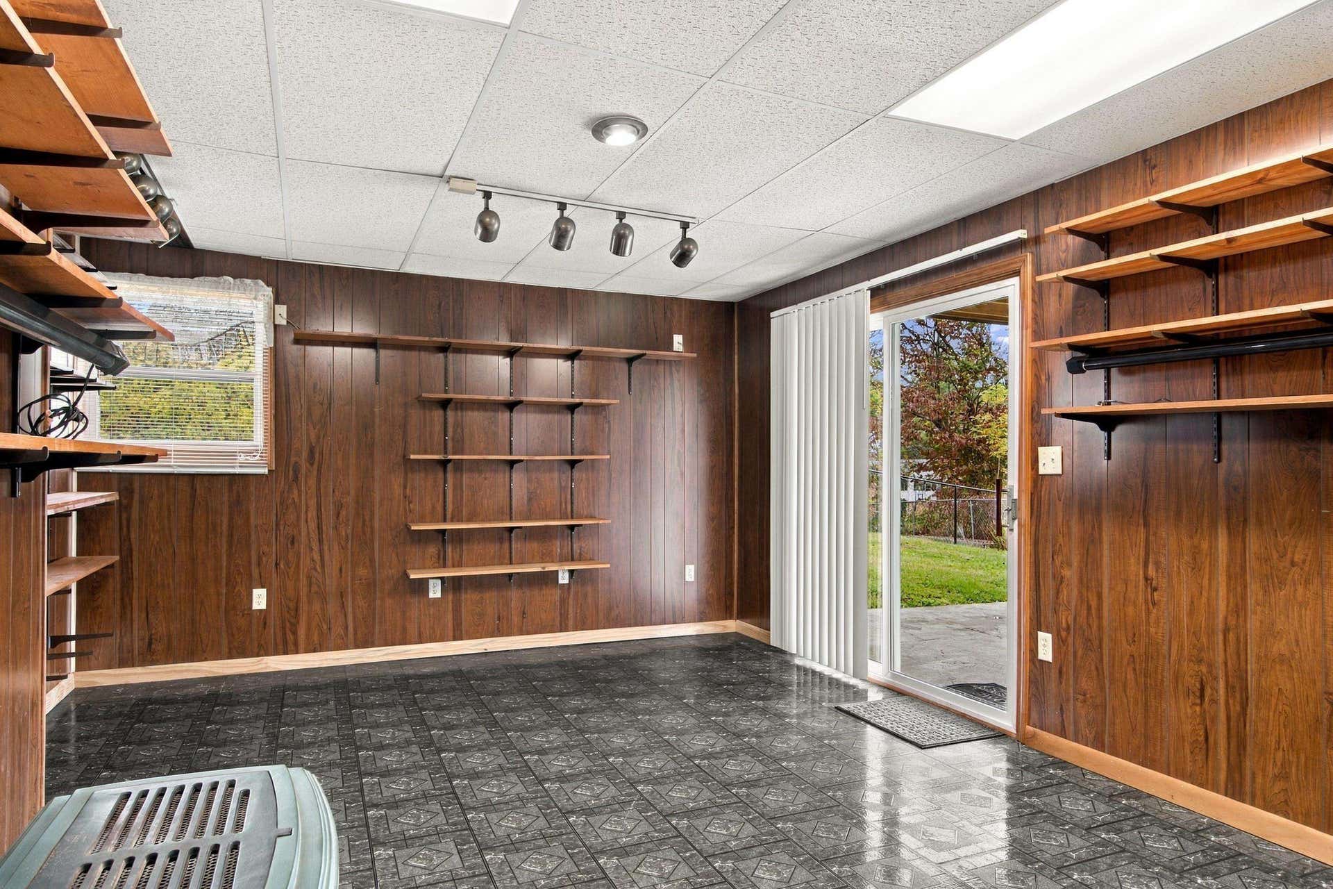 340 Auburn Drive, Christiansburg, VA 24073