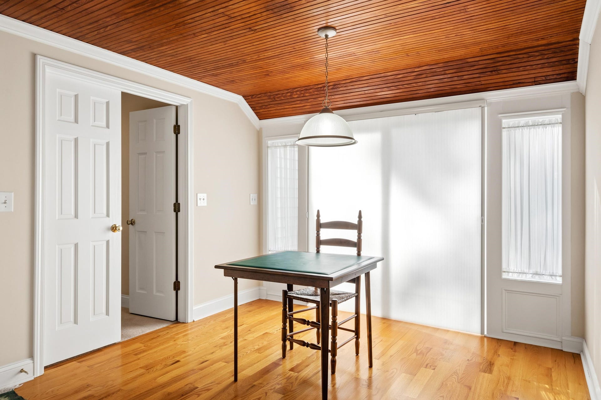 705 High Street, Pearisburg, VA 24134