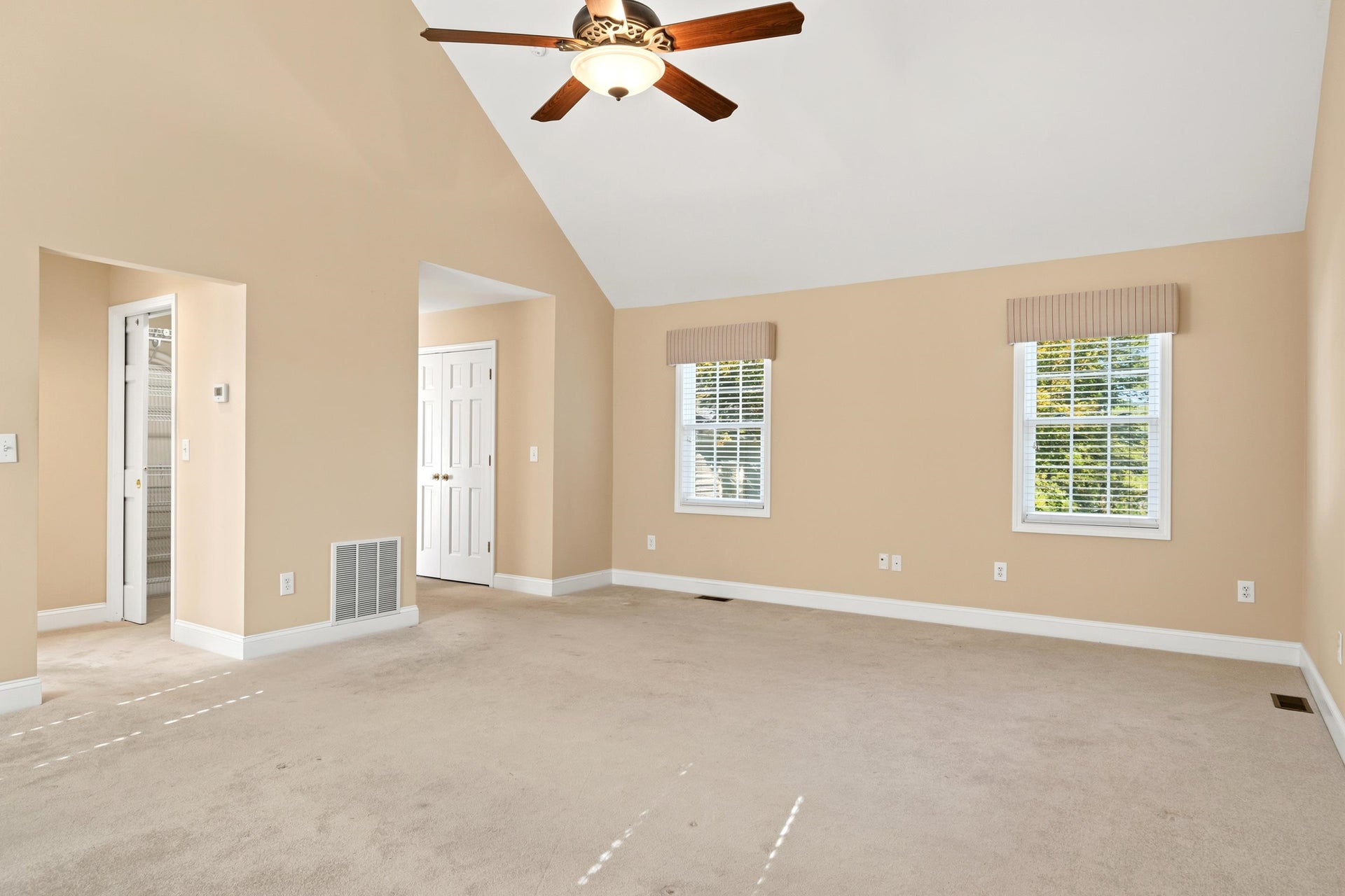 705 High Street, Pearisburg, VA 24134