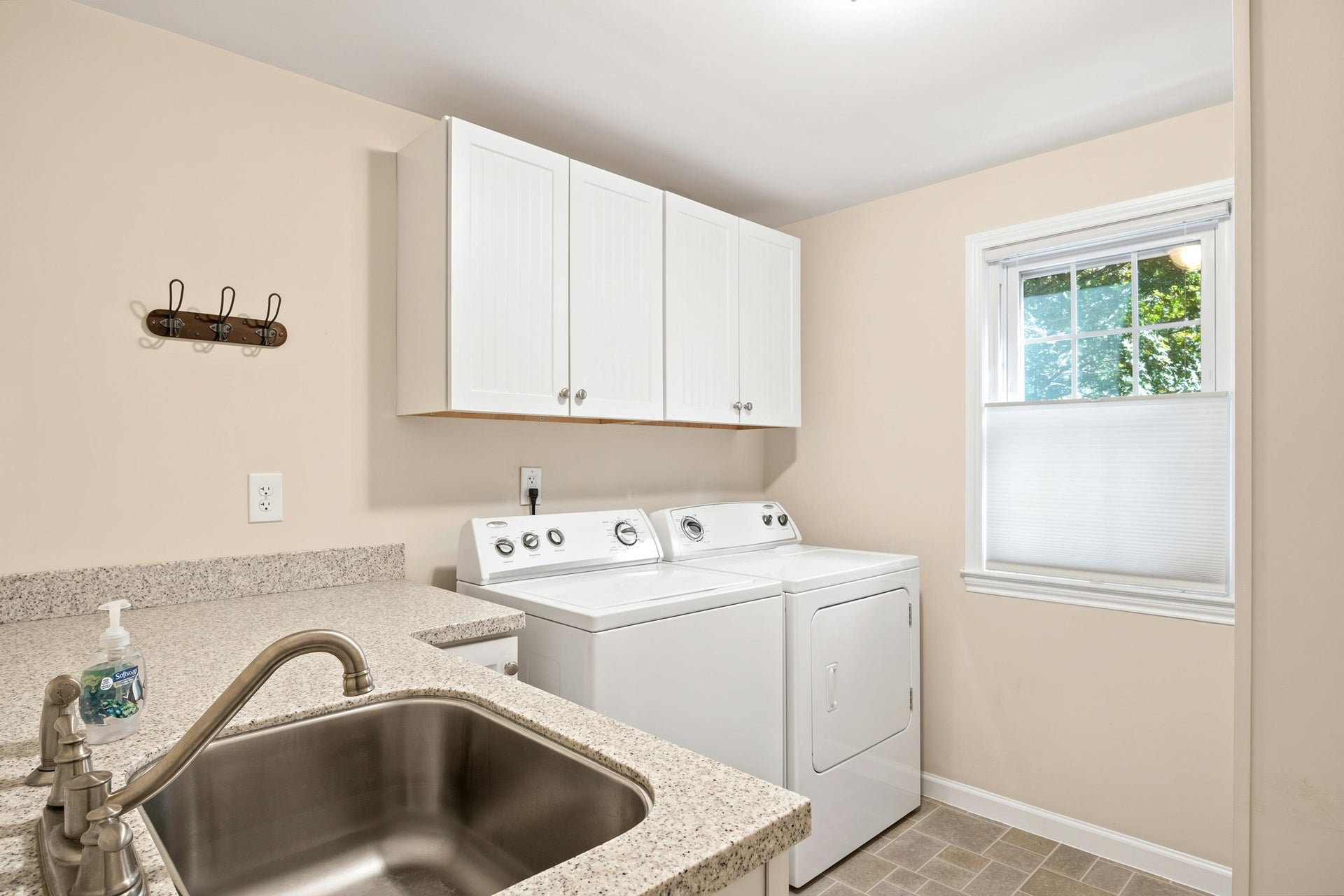 705 High Street, Pearisburg, VA 24134