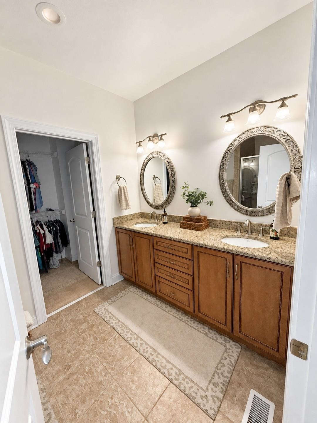 8561 Whistling Straits Dr Drive, Radford, VA 24141