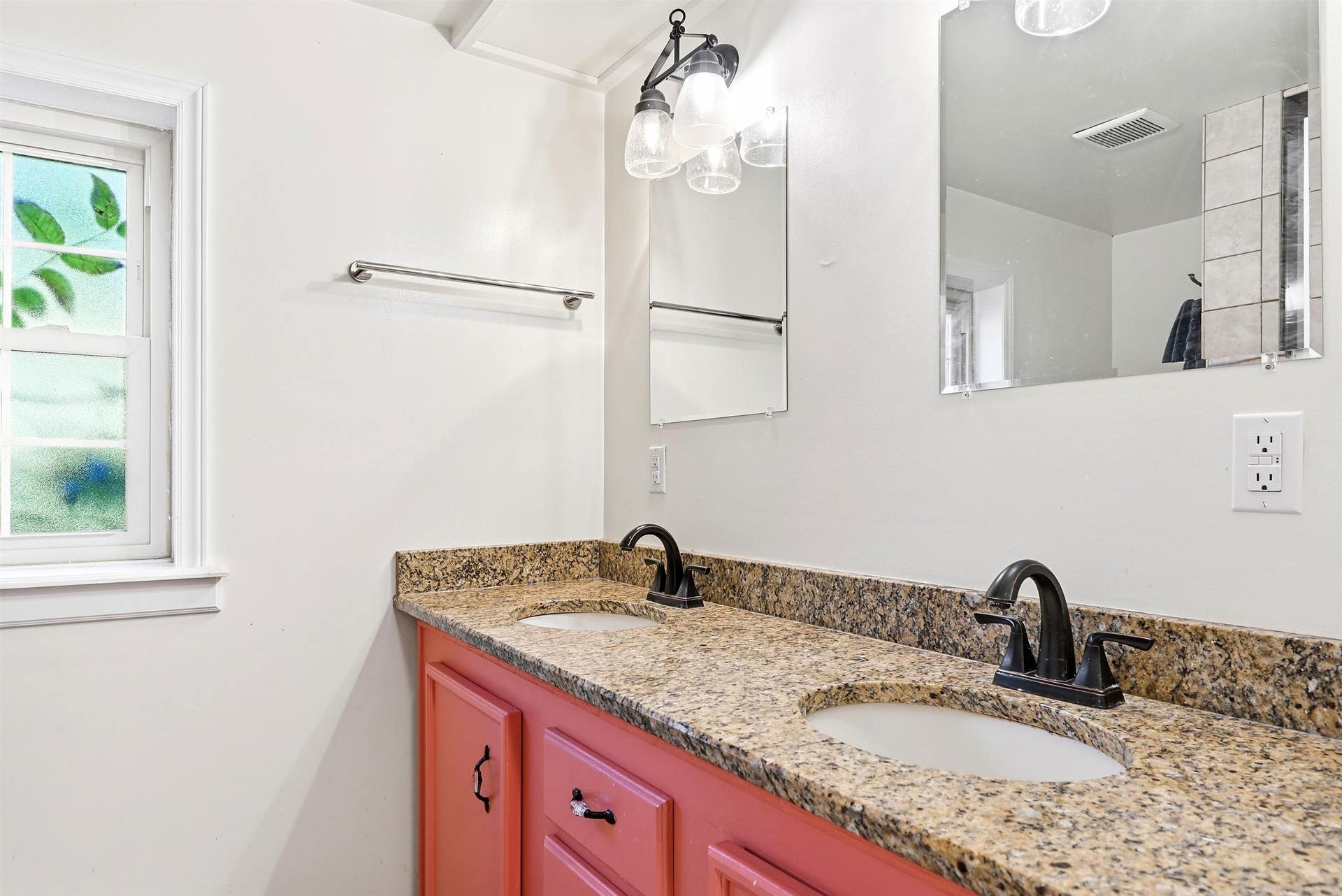 308 GRANDVIEW Drive, Blacksburg, VA 24060