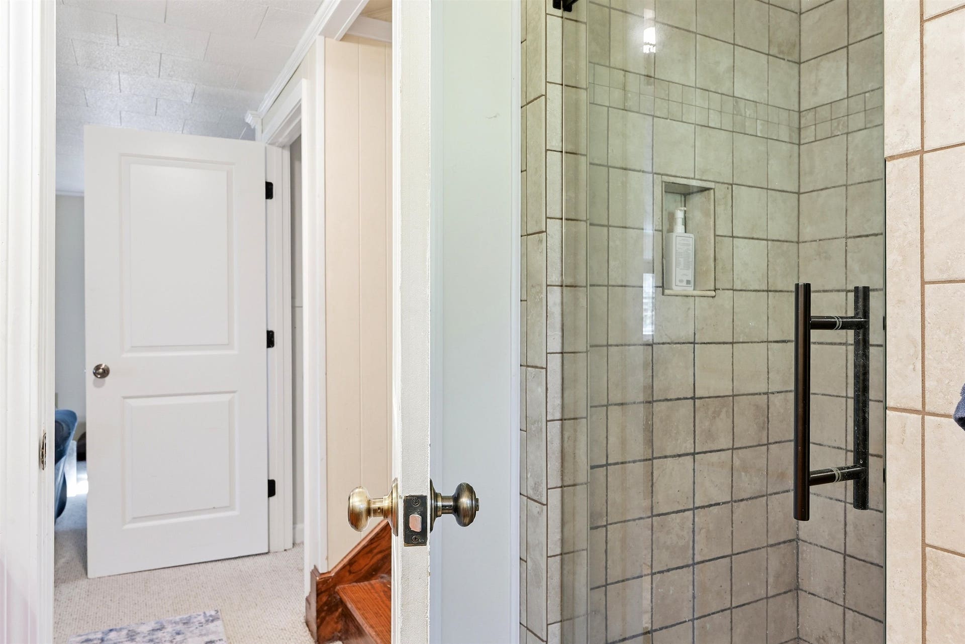 308 GRANDVIEW Drive, Blacksburg, VA 24060