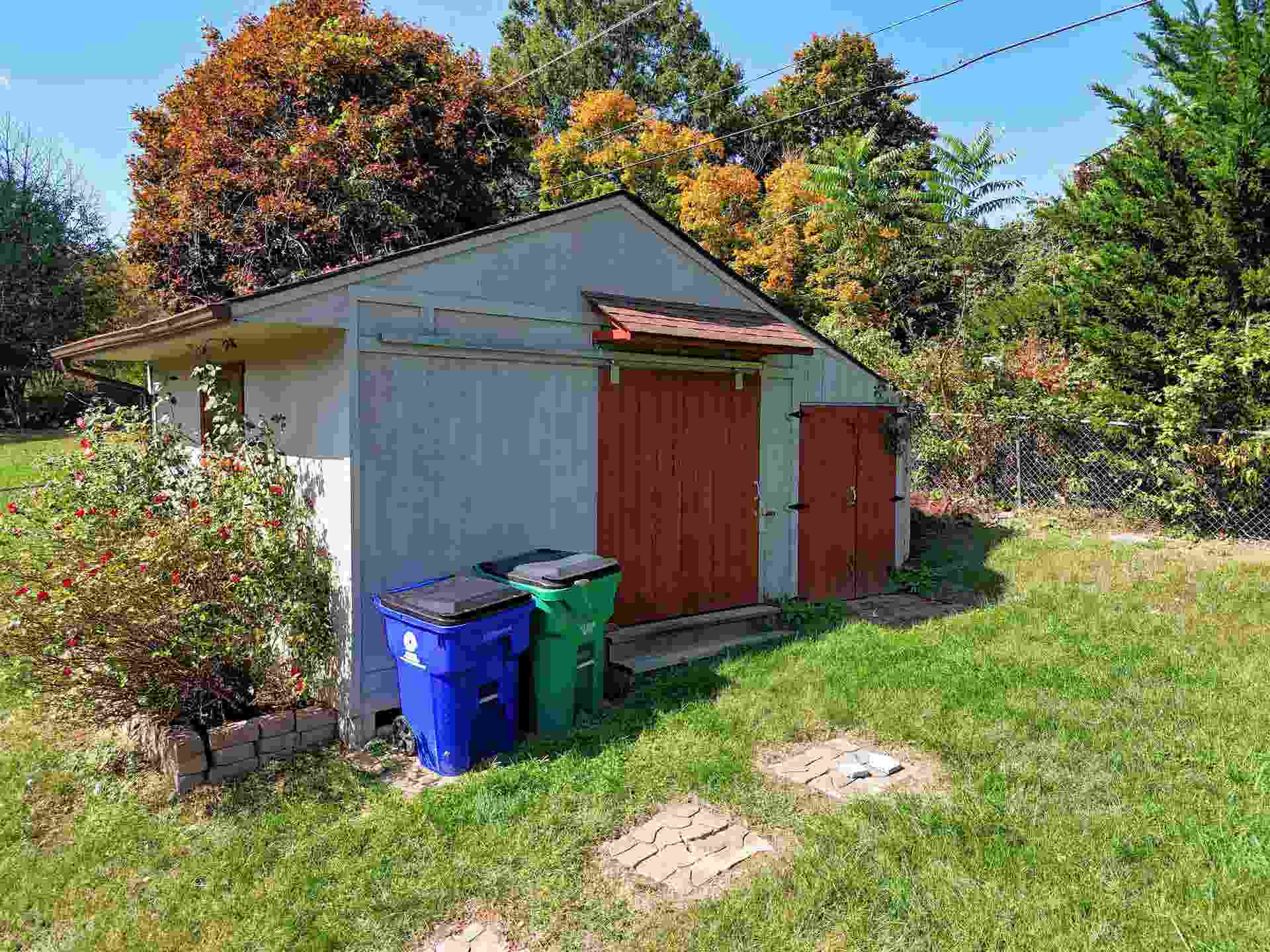 308 GRANDVIEW Drive, Blacksburg, VA 24060