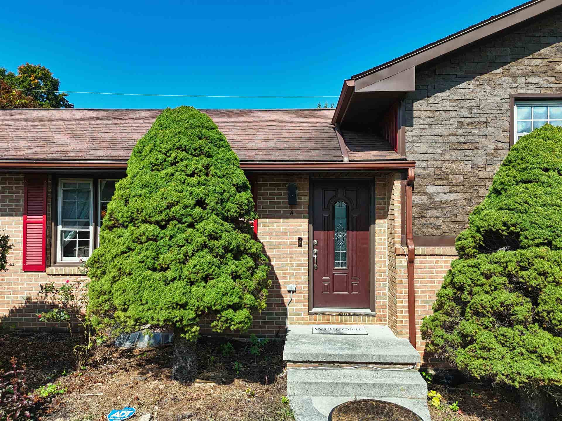 308 GRANDVIEW Drive, Blacksburg, VA 24060