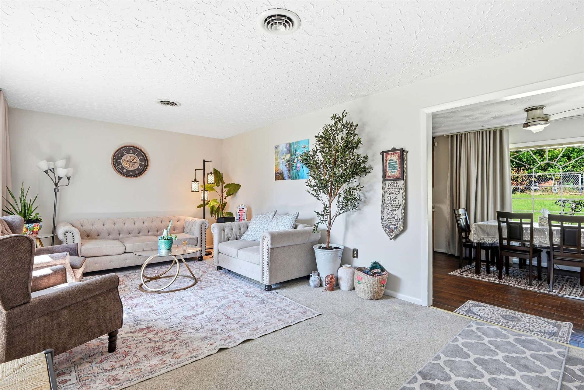 308 GRANDVIEW Drive, Blacksburg, VA 24060