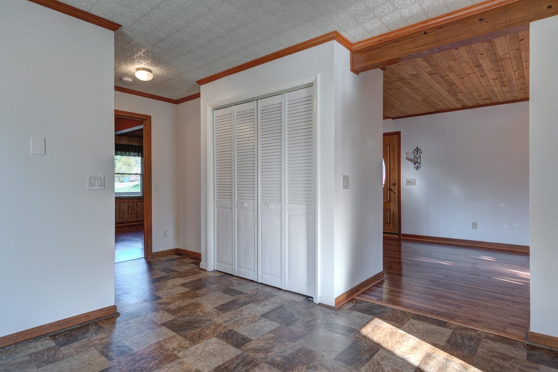 420 Tanglewood Drive, Christiansburg, VA 24073