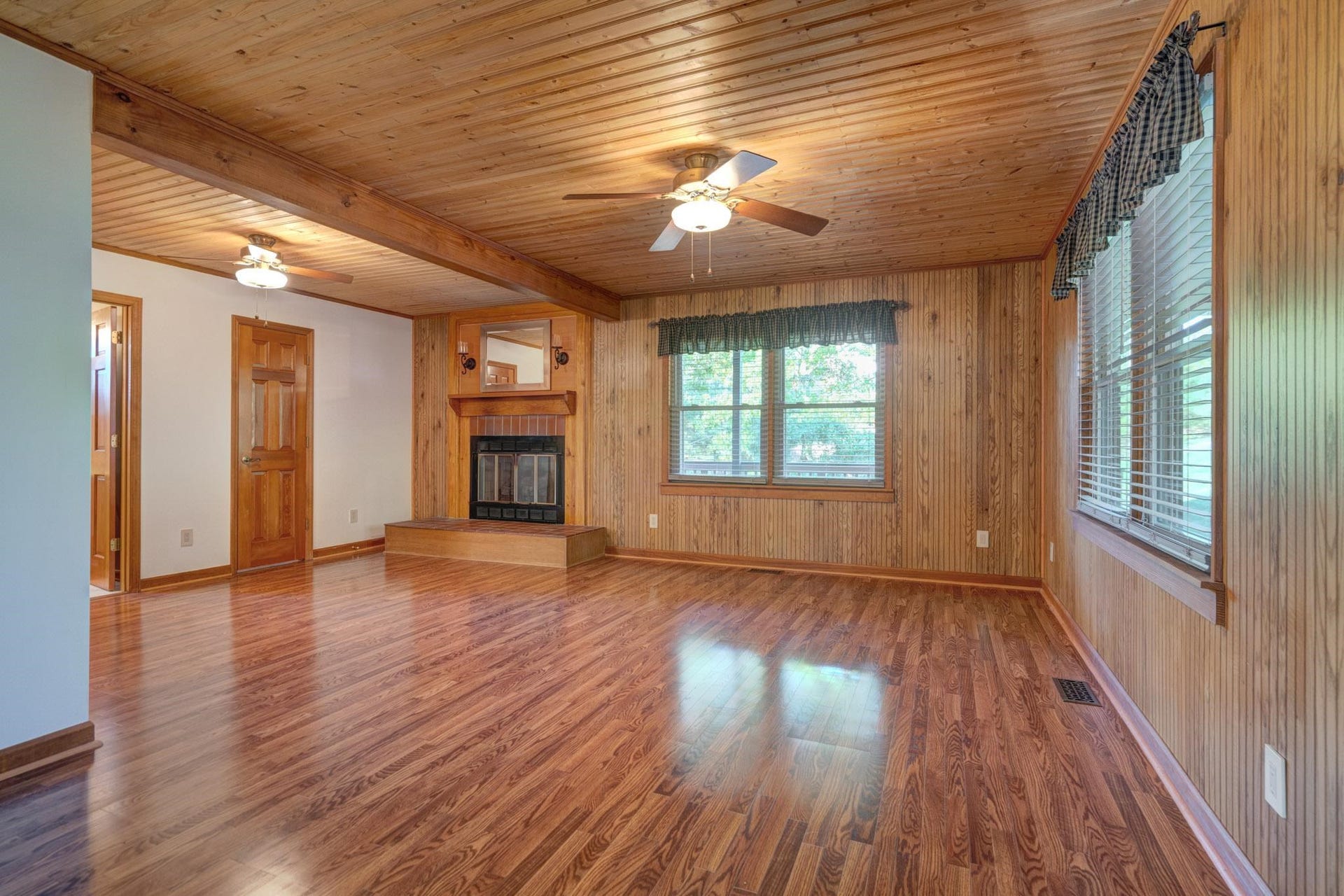 420 Tanglewood Drive, Christiansburg, VA 24073
