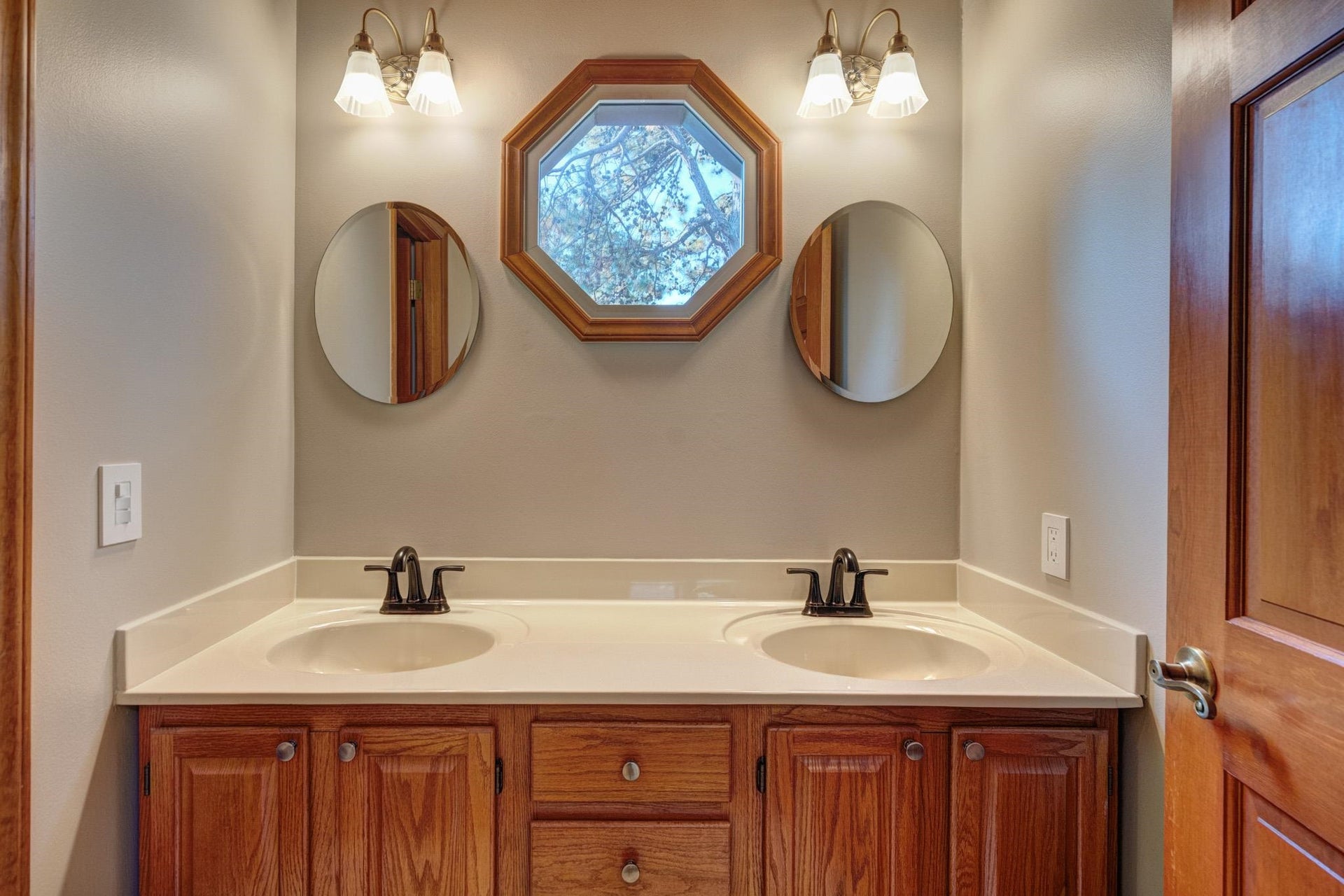 420 Tanglewood Drive, Christiansburg, VA 24073