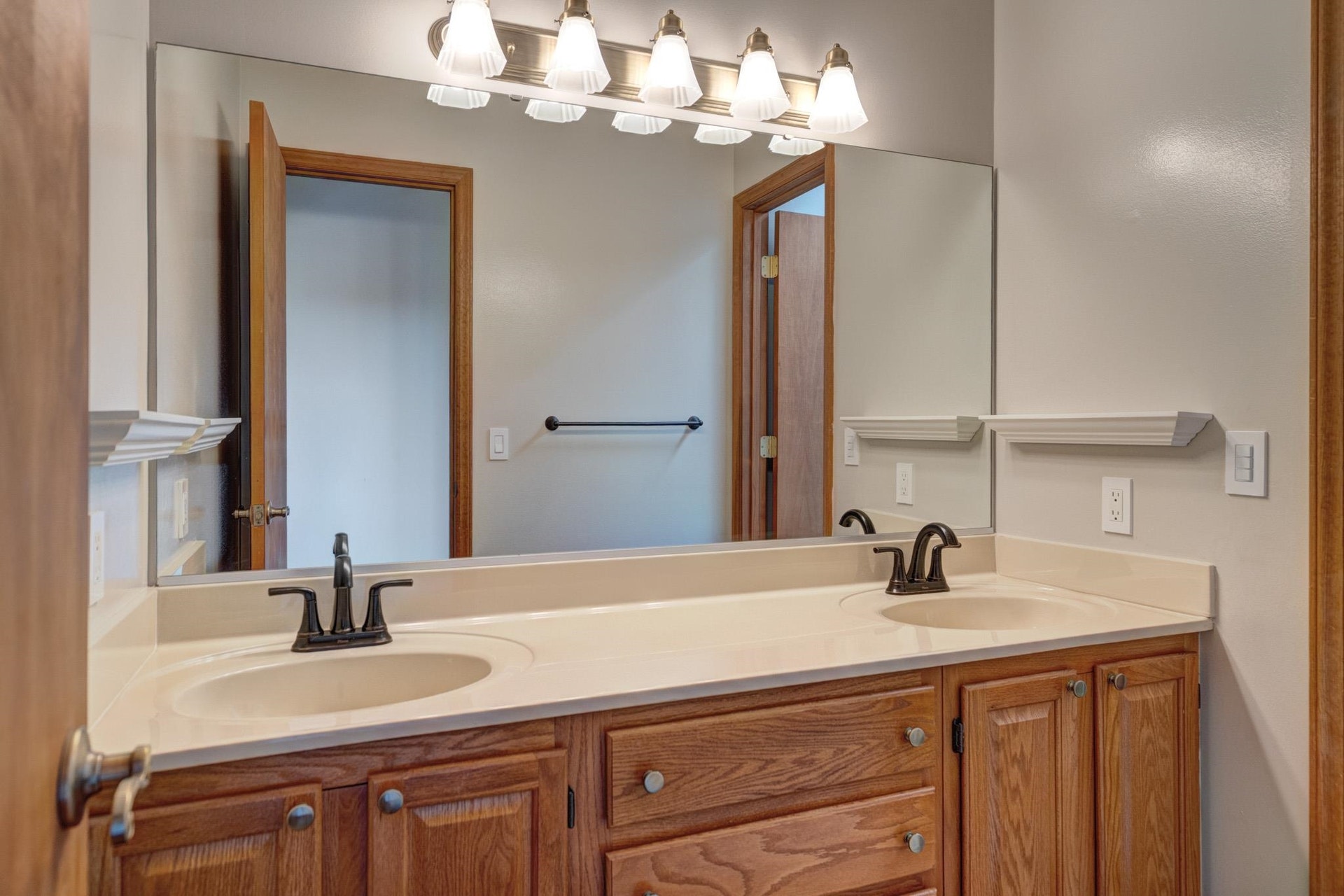 420 Tanglewood Drive, Christiansburg, VA 24073